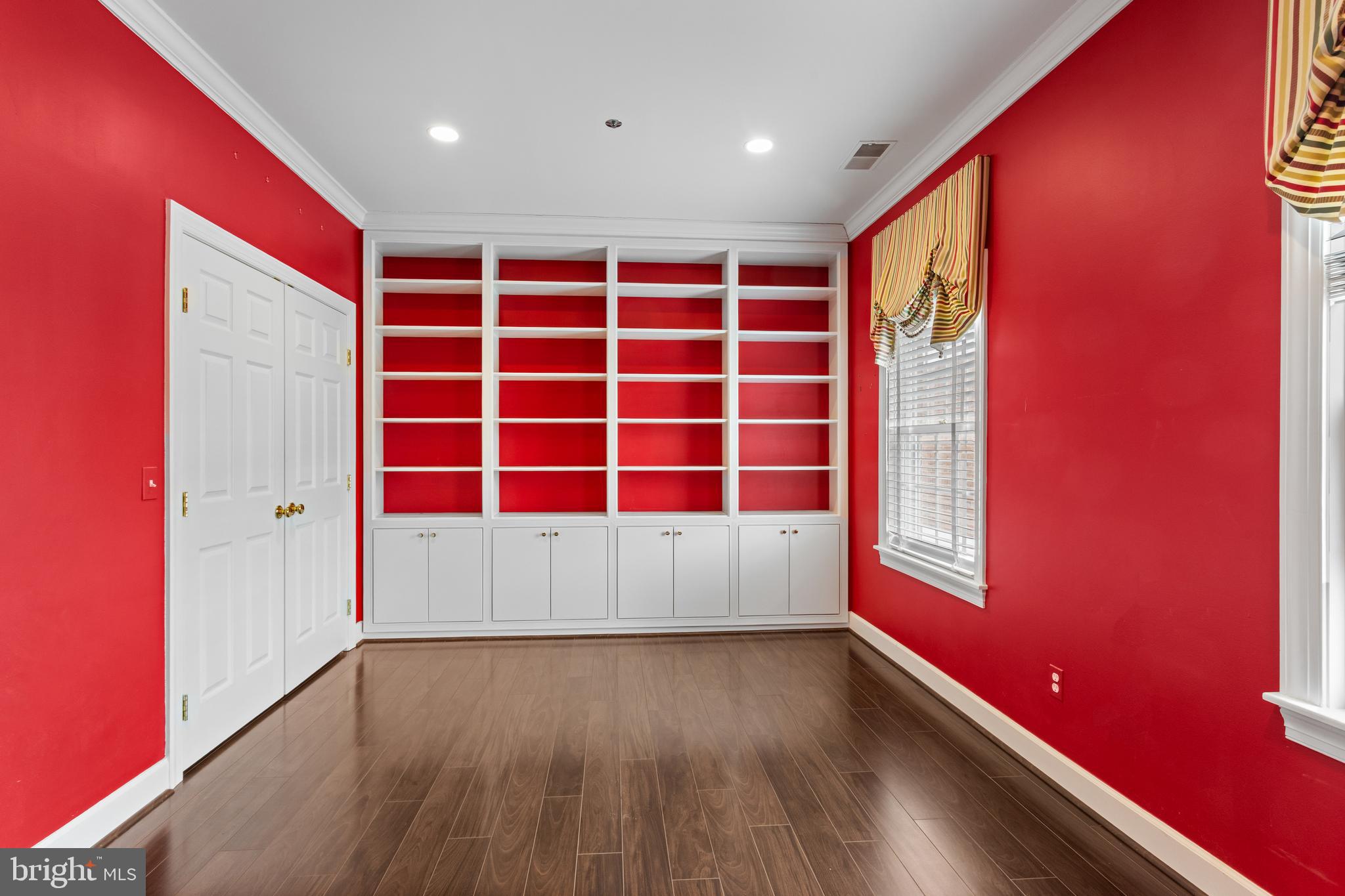 BRIGHTWOOD - Residential