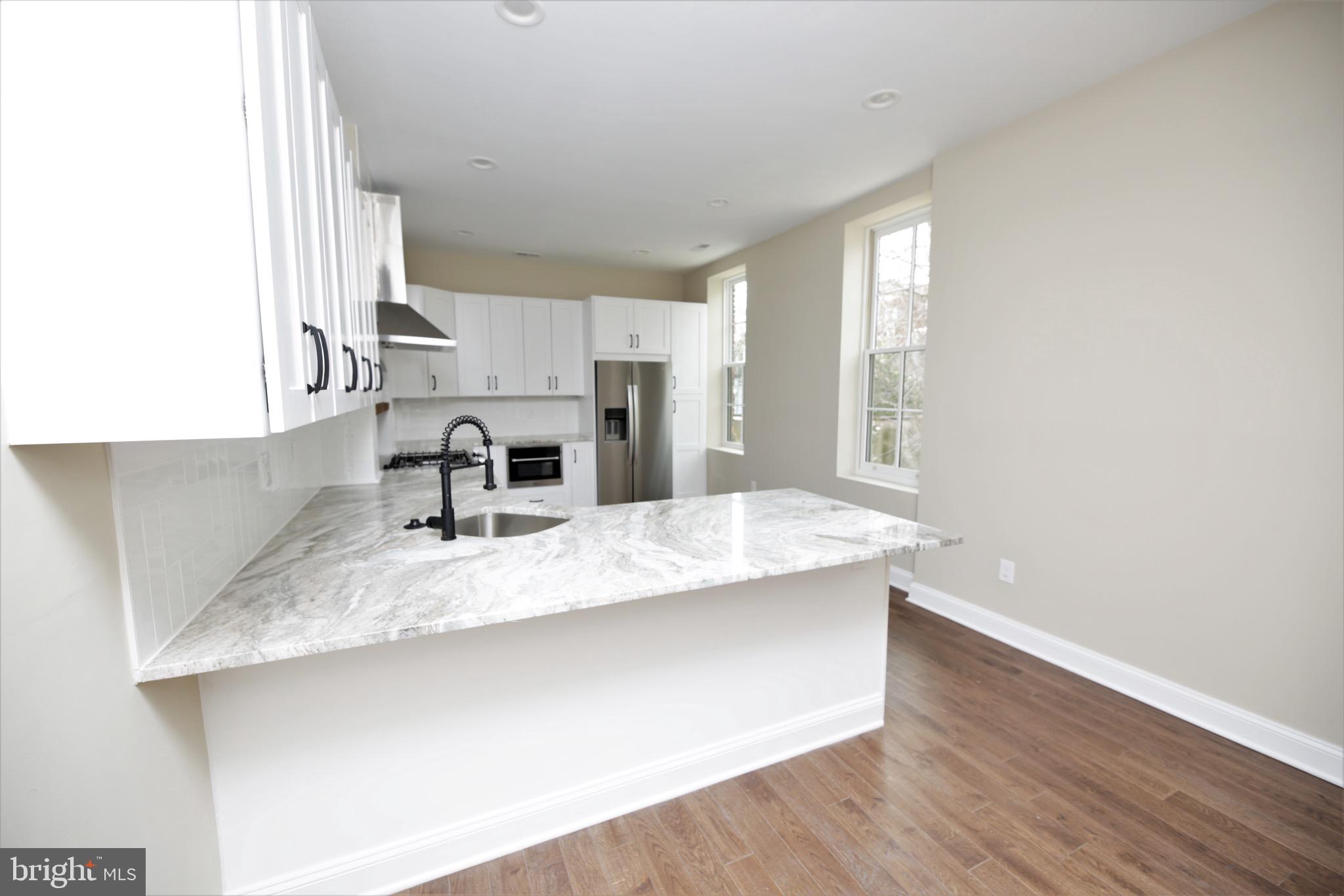 BOLTON HILL HISTORIC DISTRICT - Residential Lease