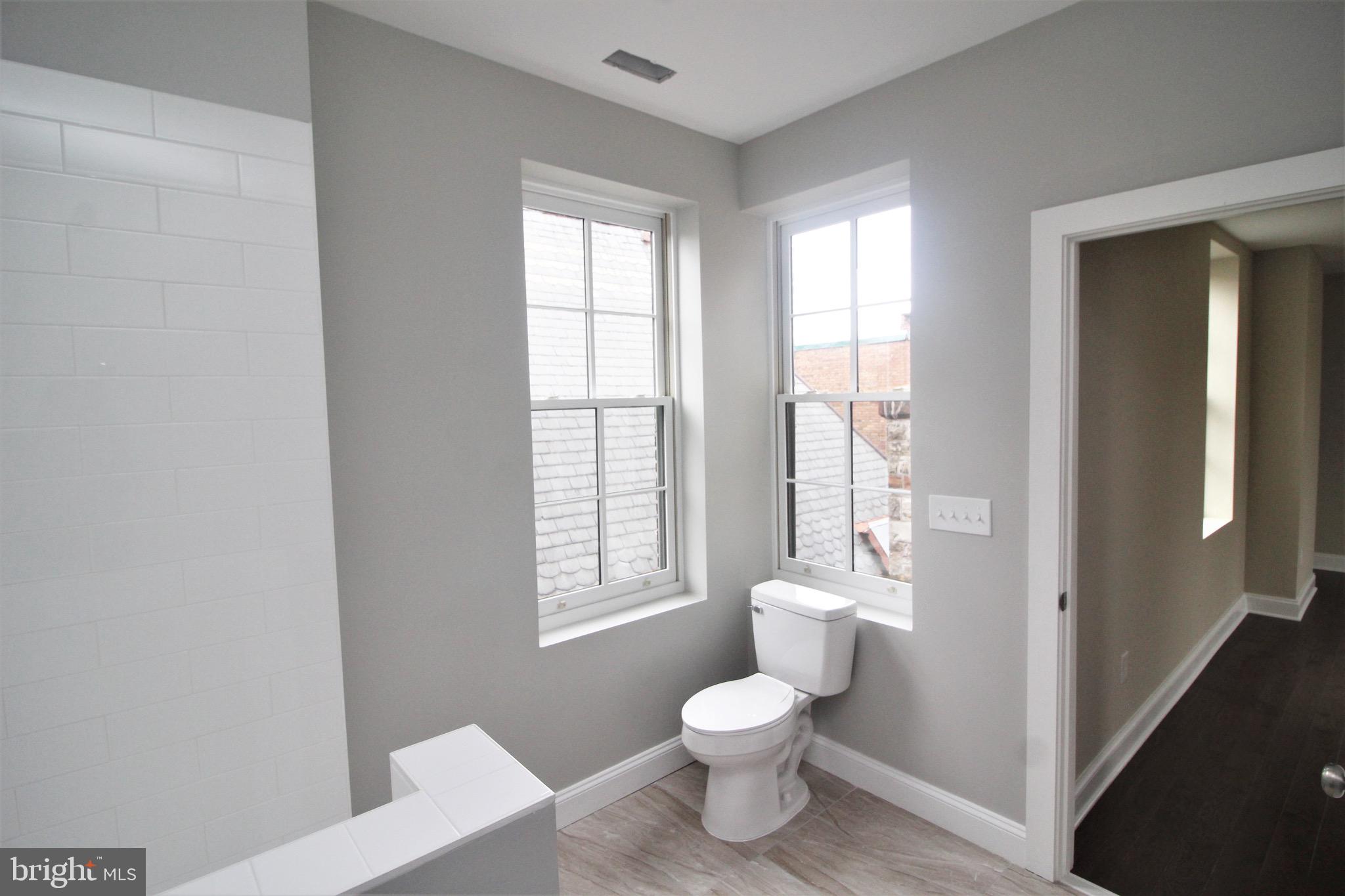 BOLTON HILL HISTORIC DISTRICT - Residential Lease