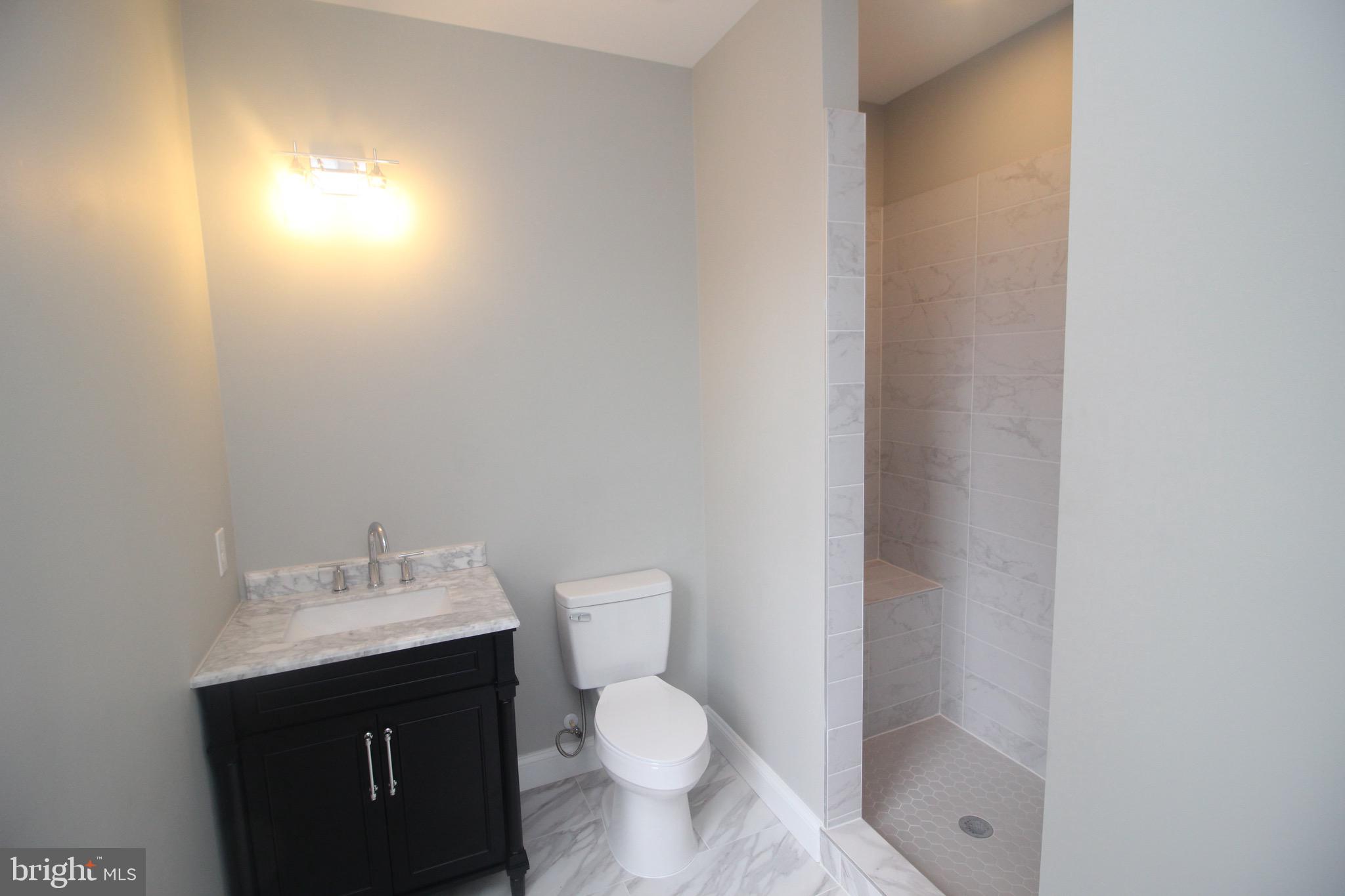 BOLTON HILL HISTORIC DISTRICT - Residential Lease