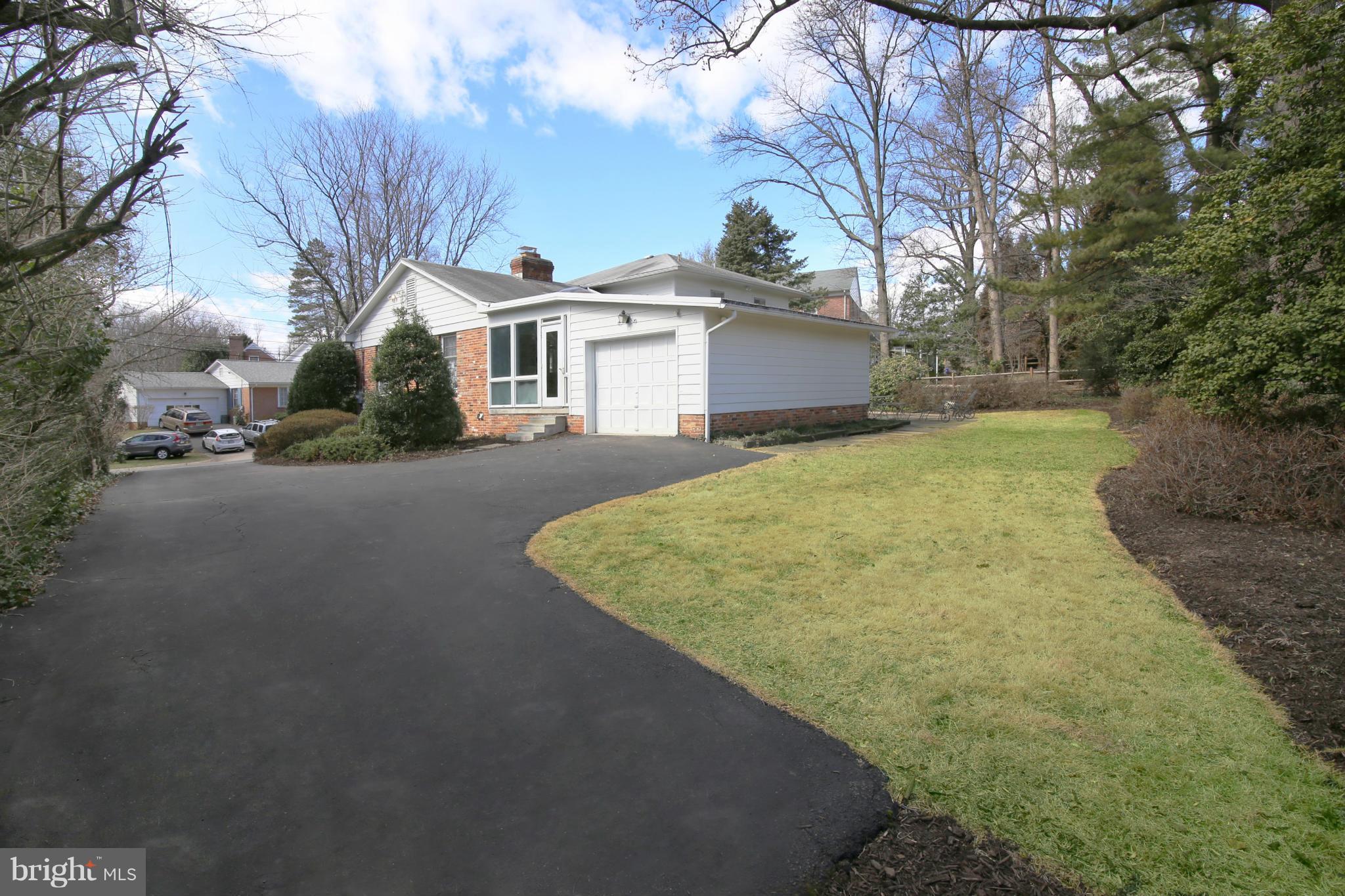 ALTA VISTA - Residential