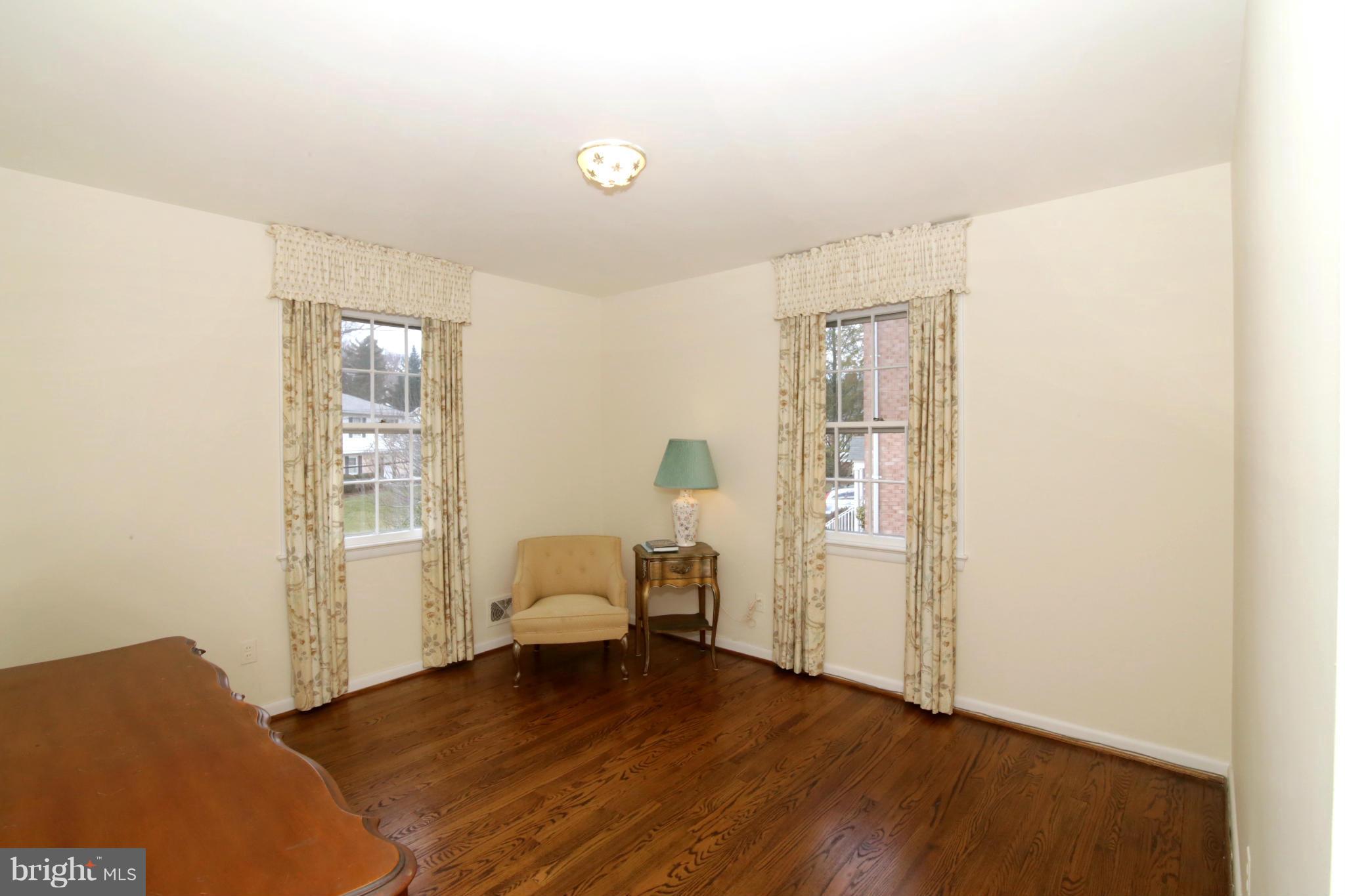 ALTA VISTA - Residential