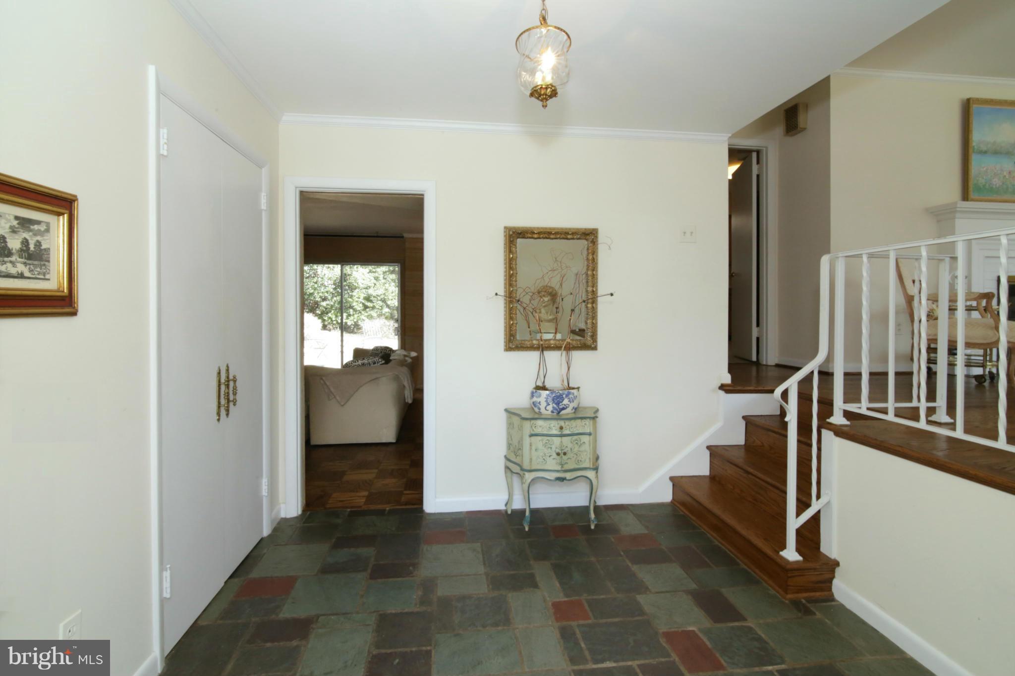 ALTA VISTA - Residential