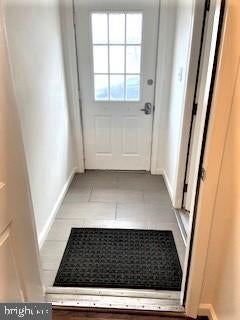 217 E MARKET ST 1