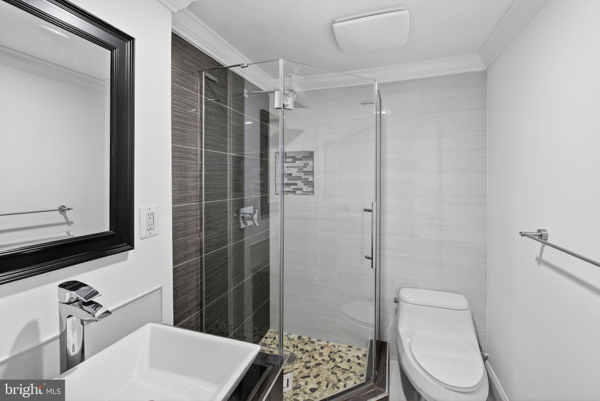 COLUMBIA PINES - Residential