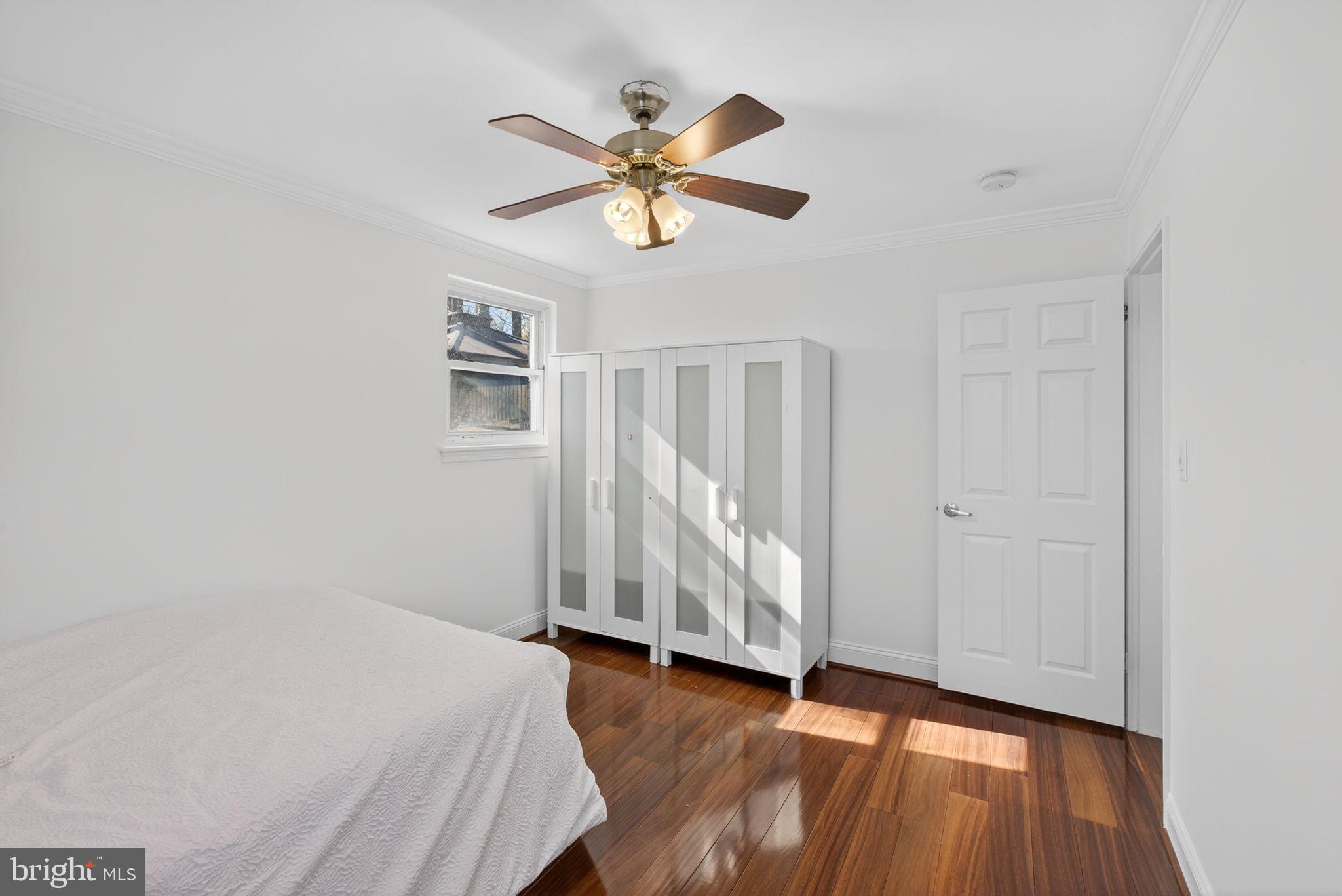 COLUMBIA PINES - Residential