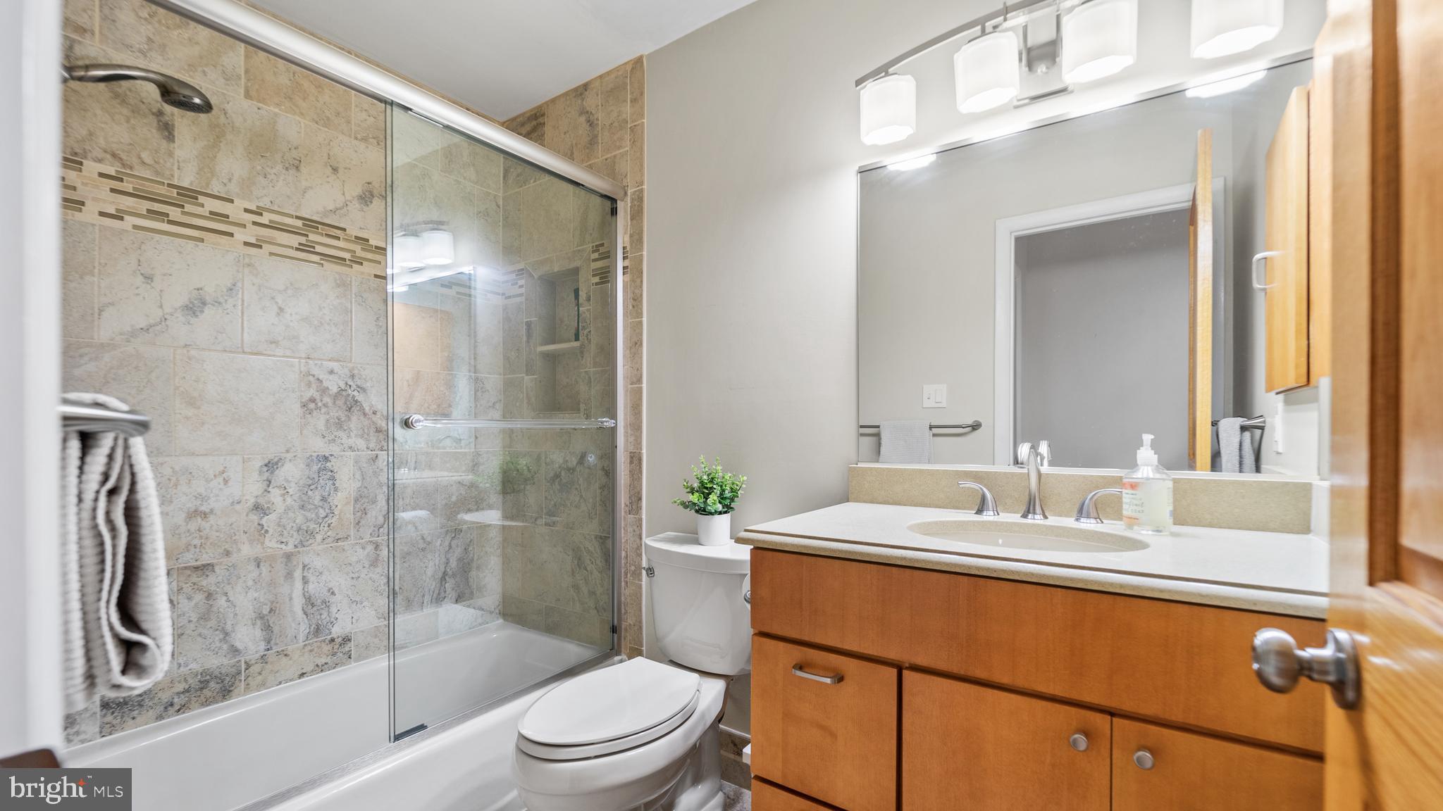 WORTHINGTON HILLSIDE II - Residential