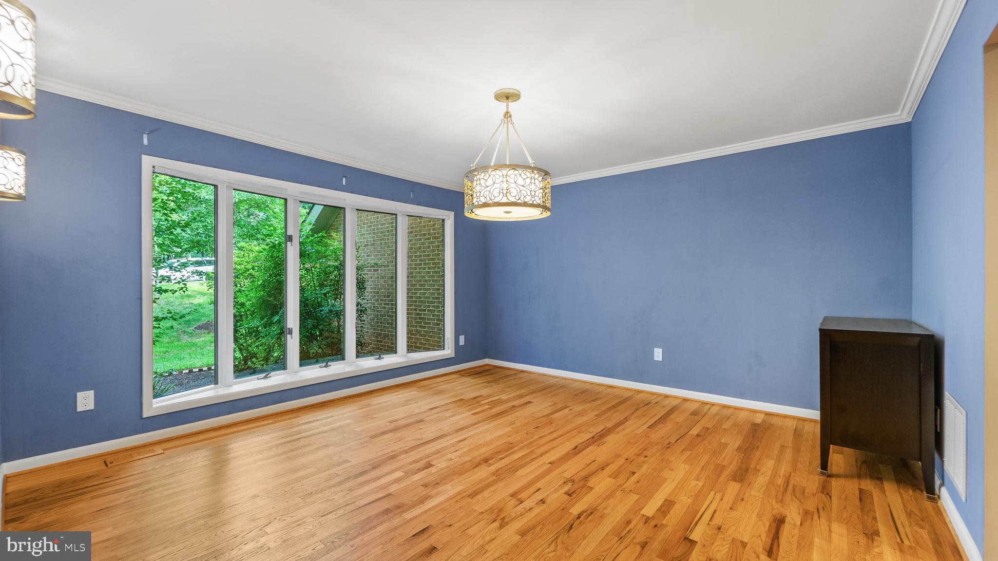 WORTHINGTON HILLSIDE II - Residential