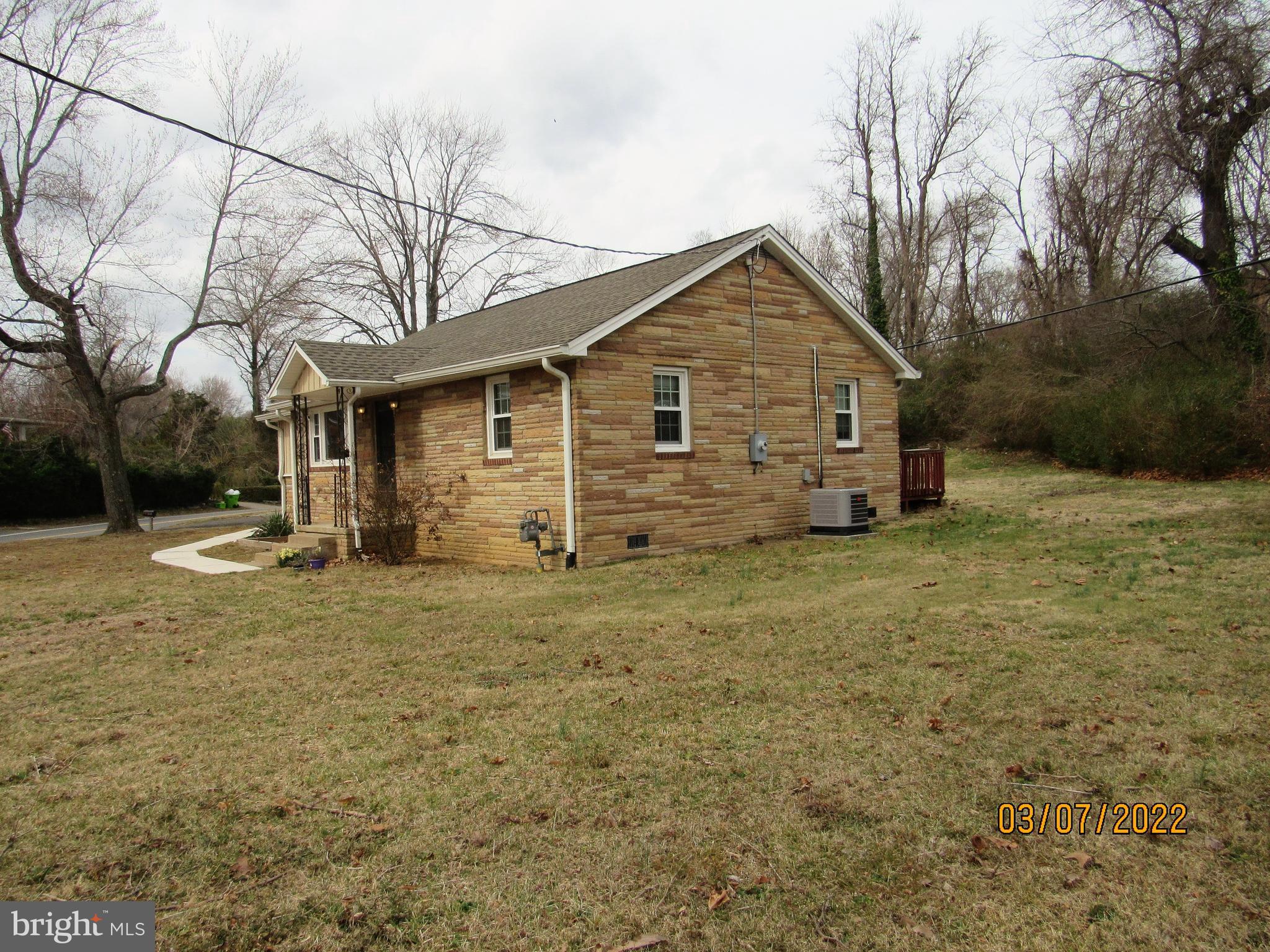 DUMFRIES - Residential Lease