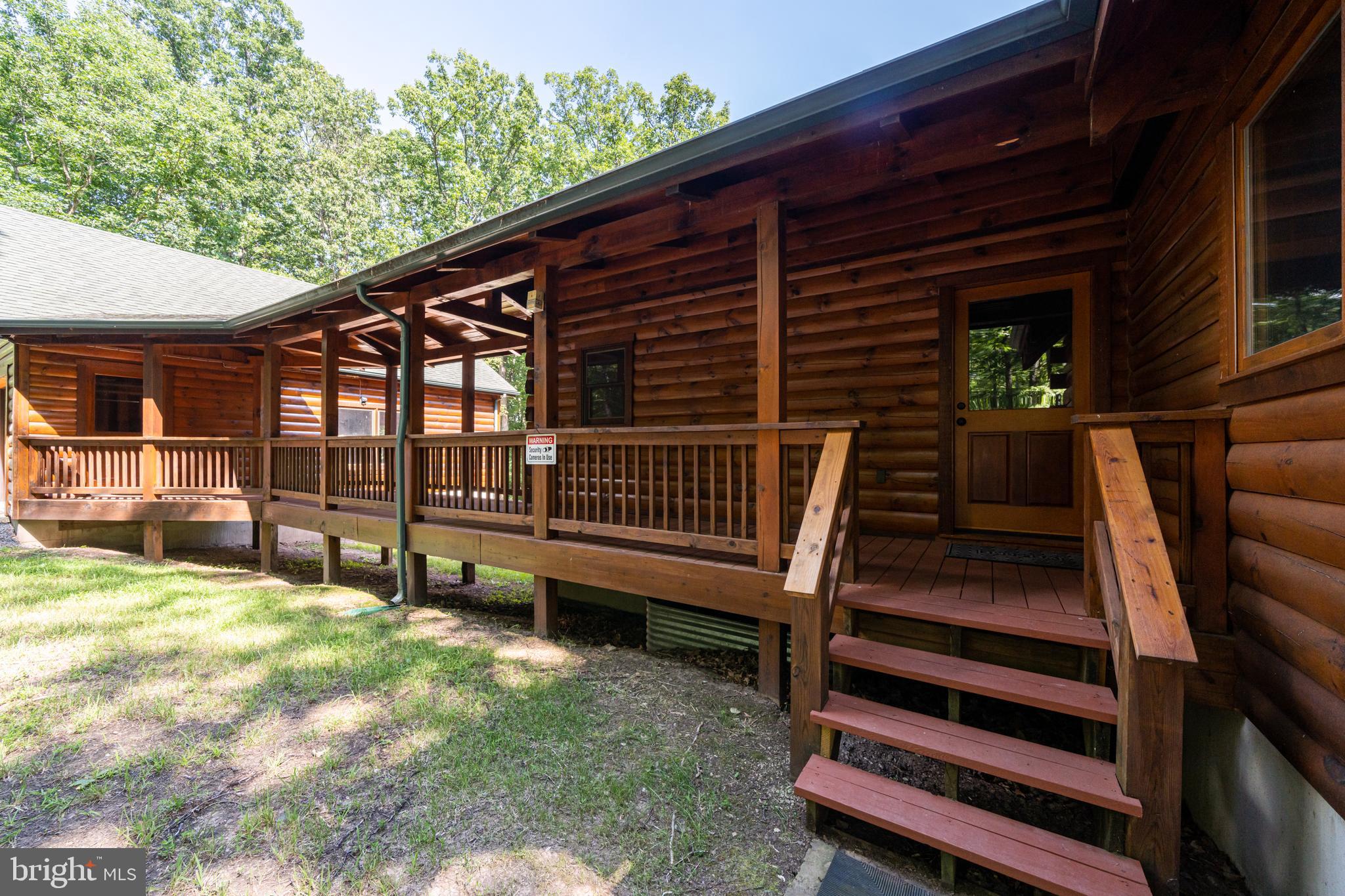 DOGWOOD FLATS - Residential