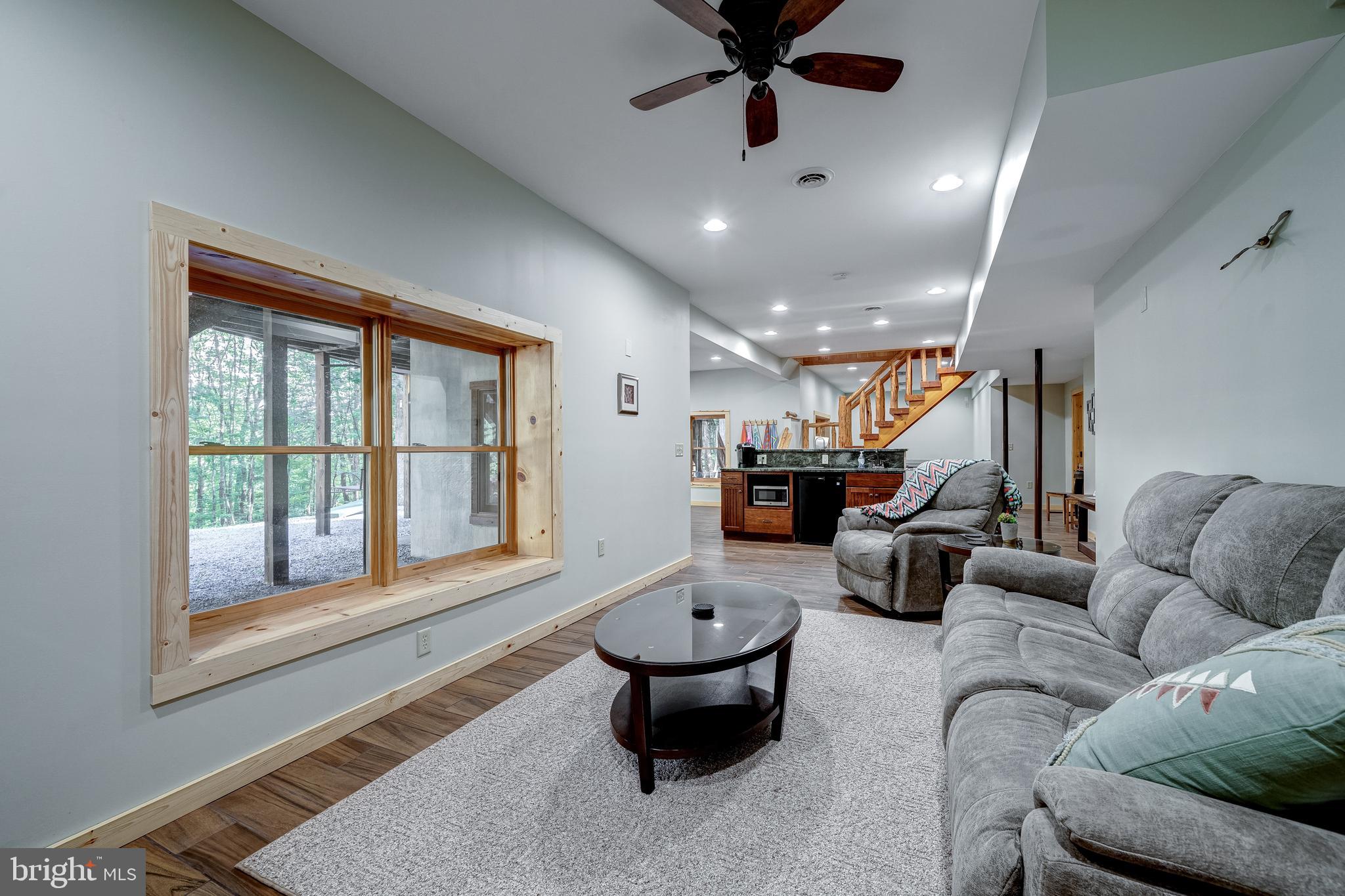 DOGWOOD FLATS - Residential