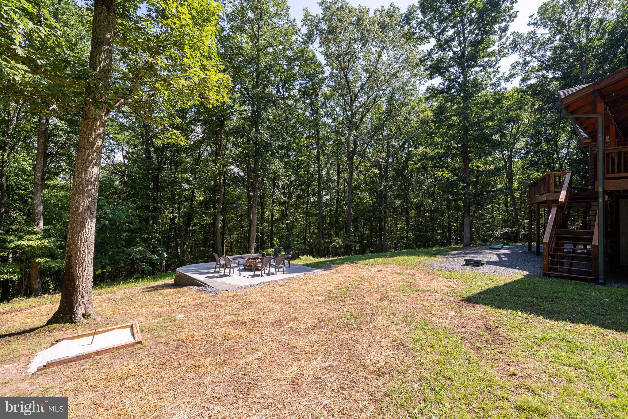 DOGWOOD FLATS - Residential