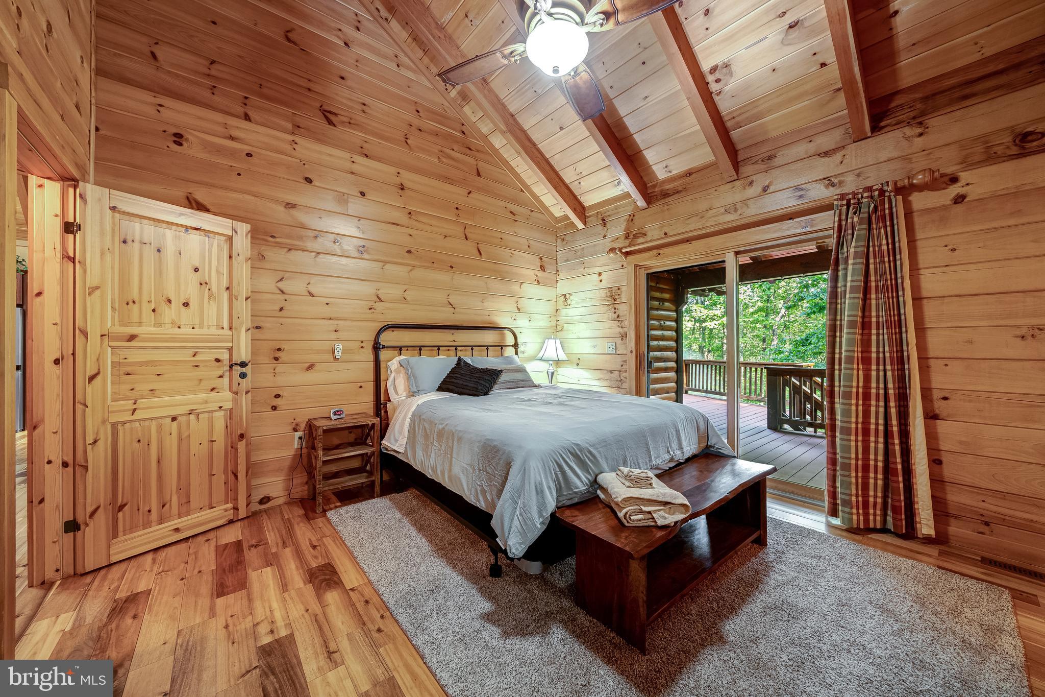 DOGWOOD FLATS - Residential