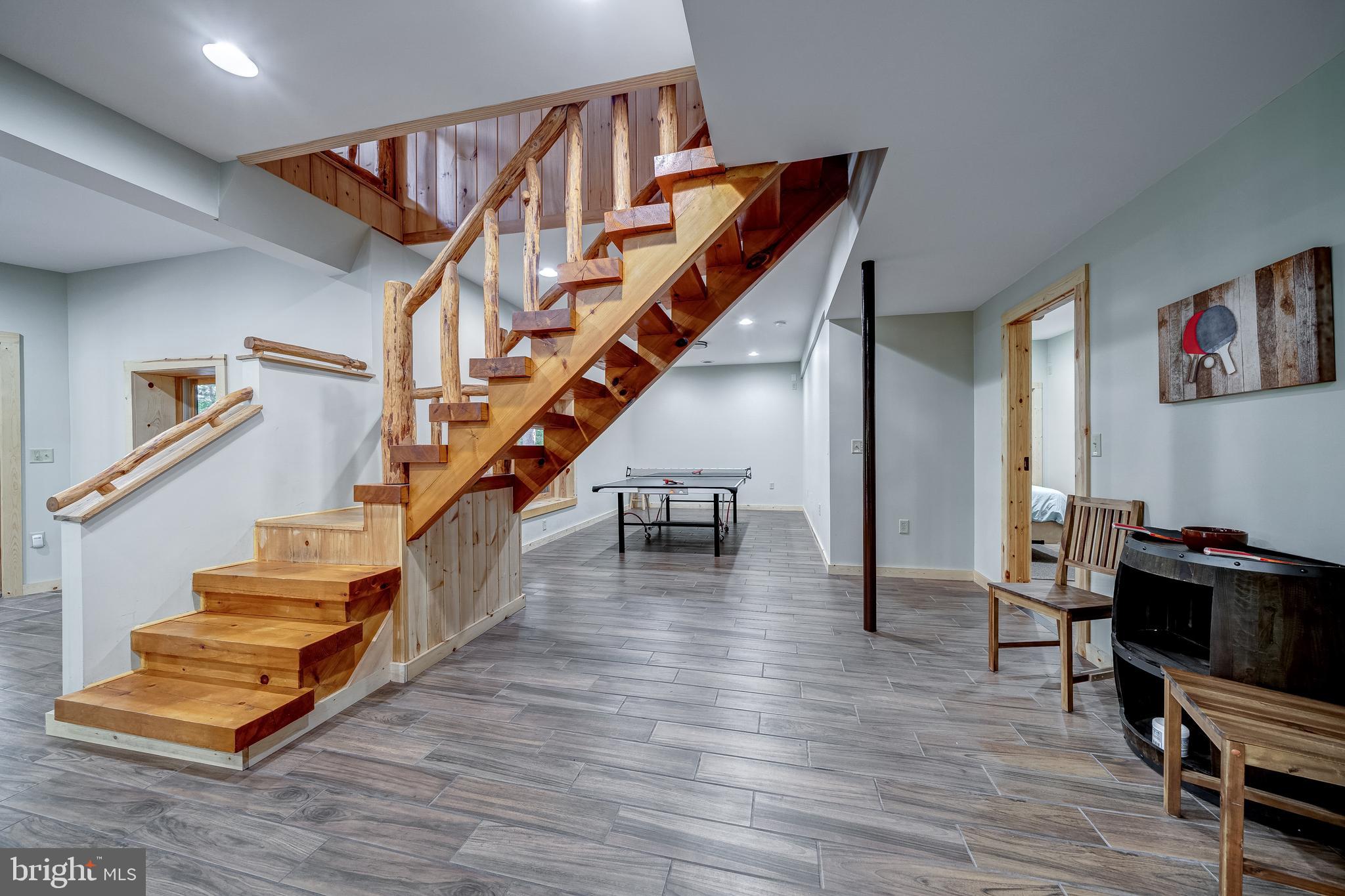 DOGWOOD FLATS - Residential