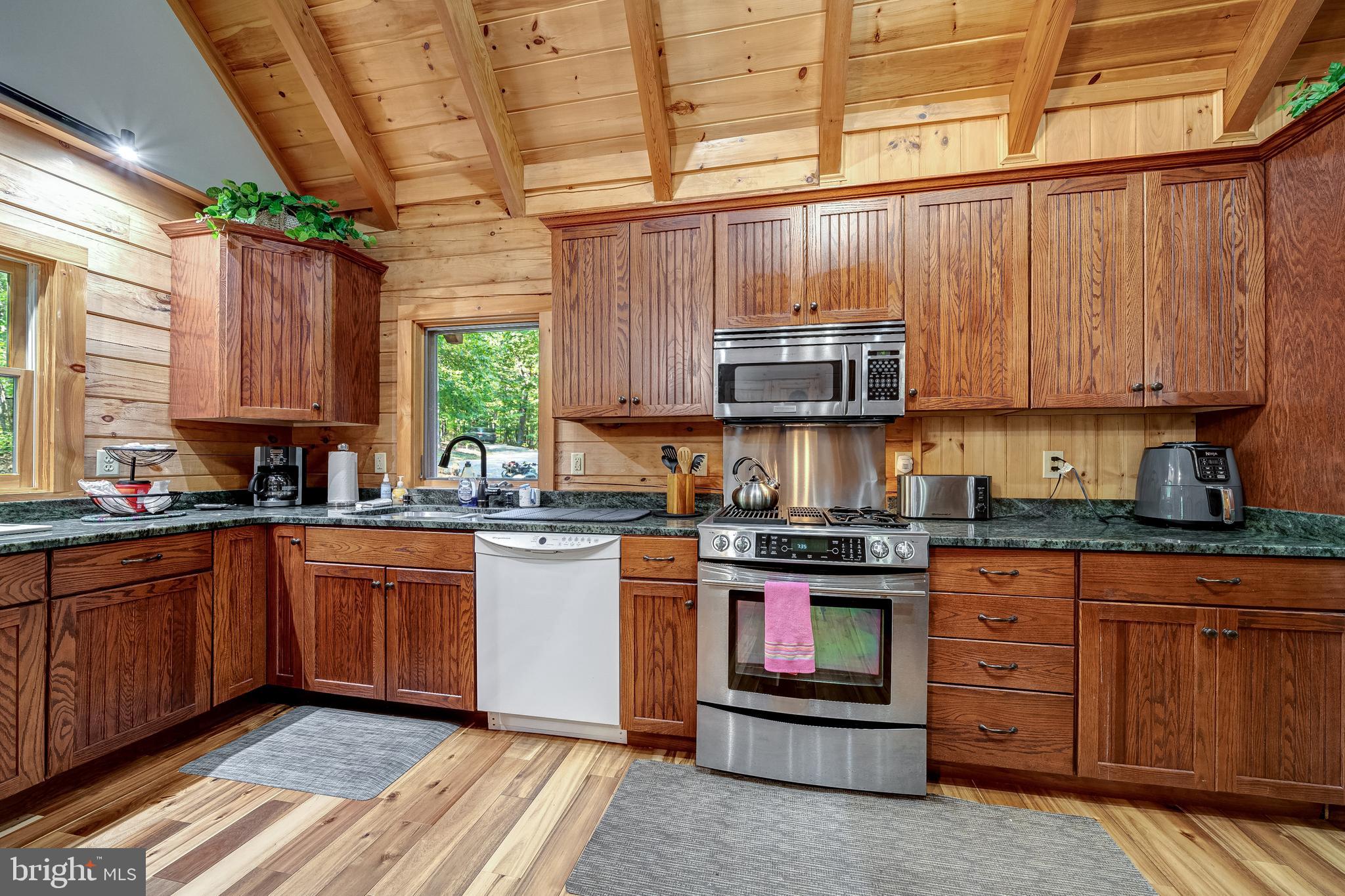 DOGWOOD FLATS - Residential