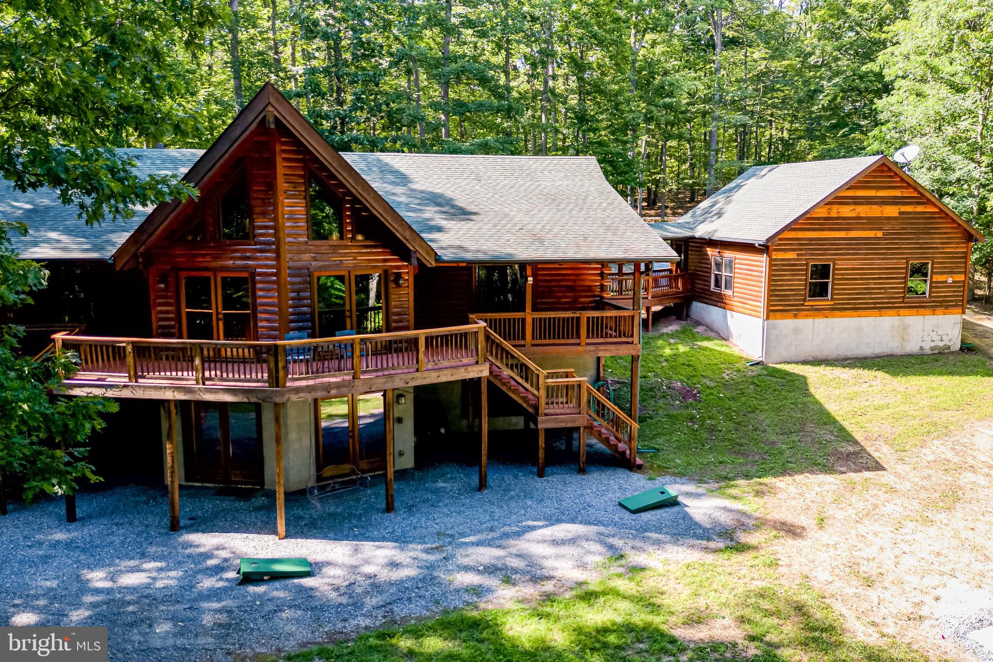 DOGWOOD FLATS - Residential