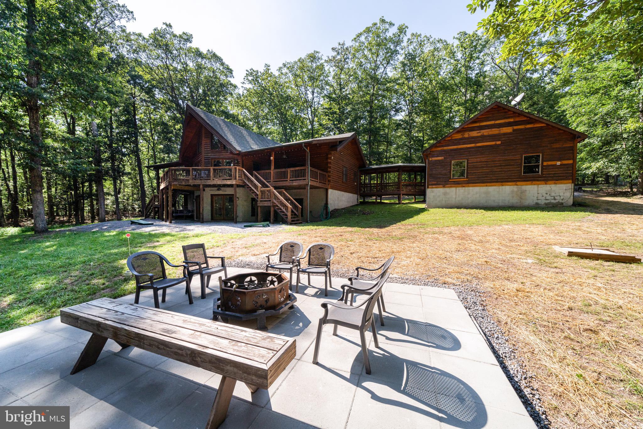 DOGWOOD FLATS - Residential