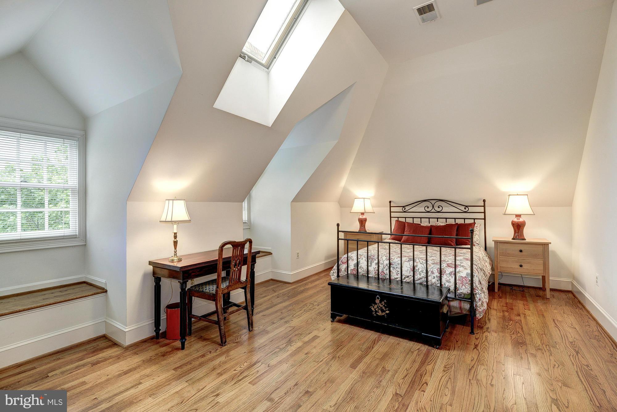 MERRYHILL - Residential