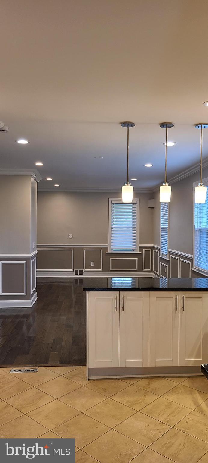 HIGHLAND - Residential Lease