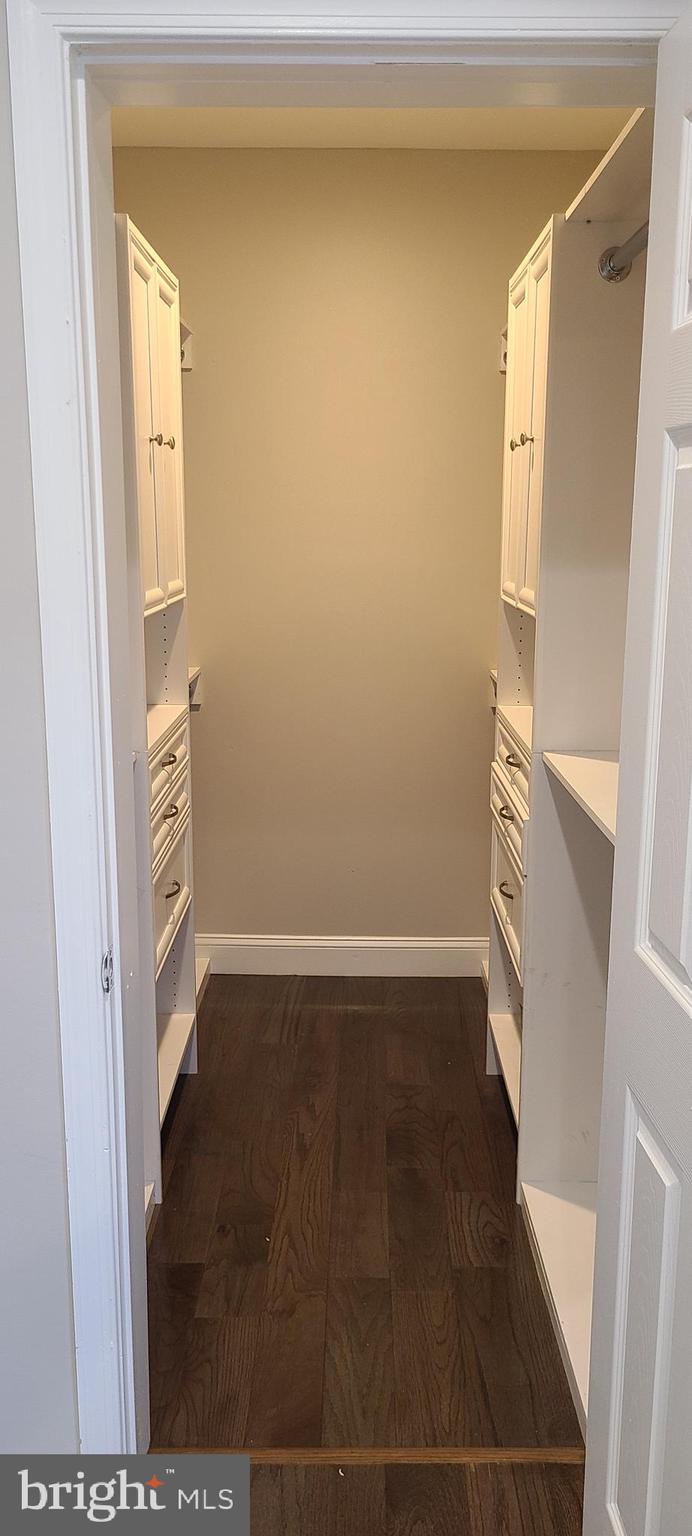 HIGHLAND - Residential Lease