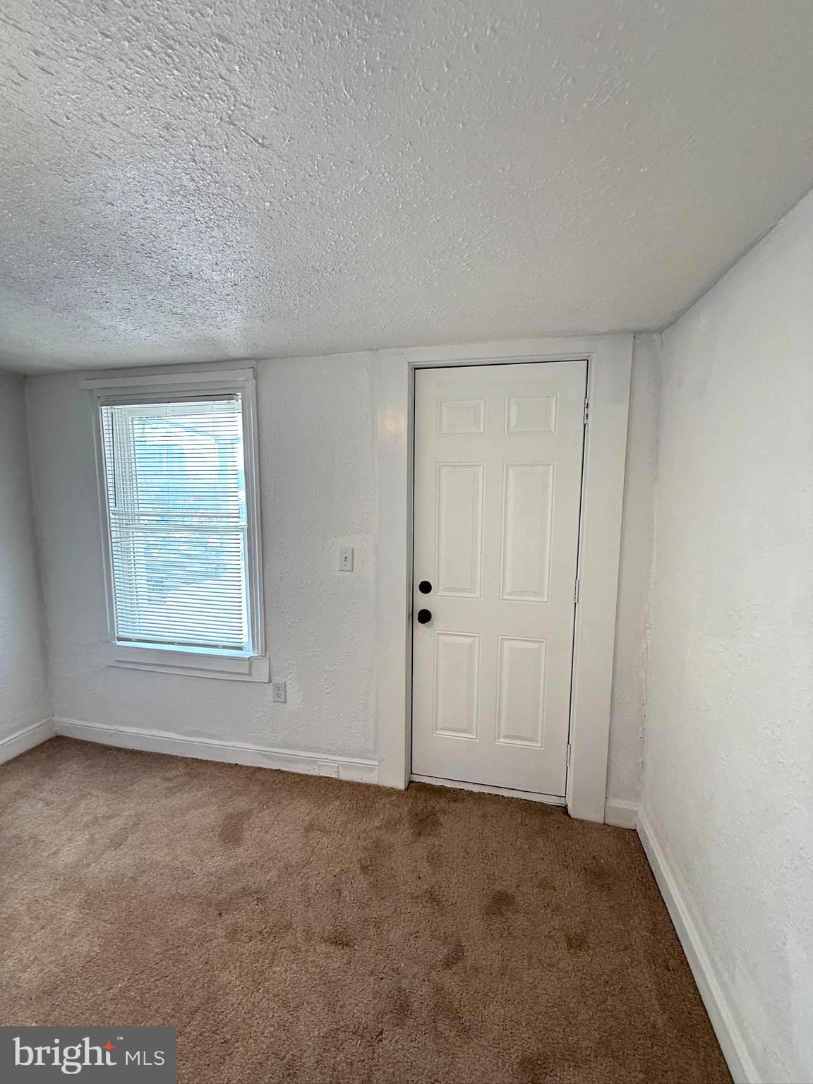 MIDTOWN - Residential Income