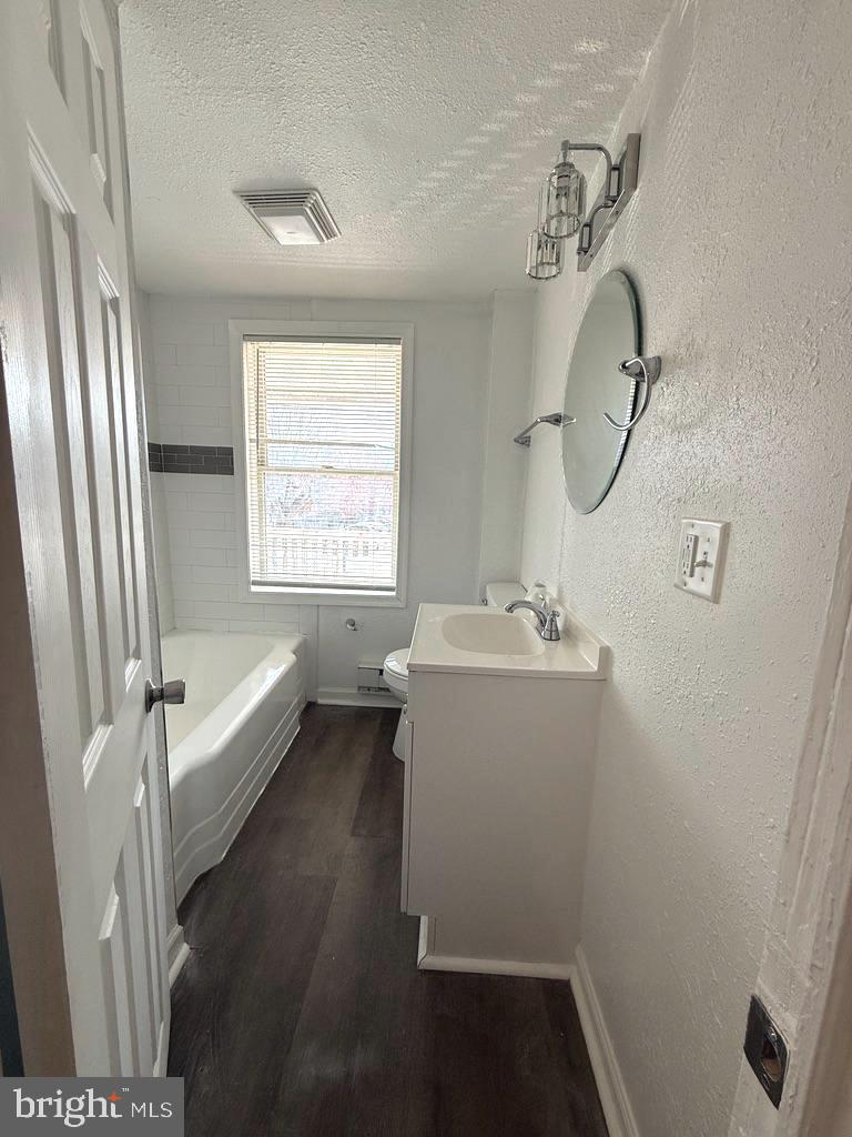 MIDTOWN - Residential Income