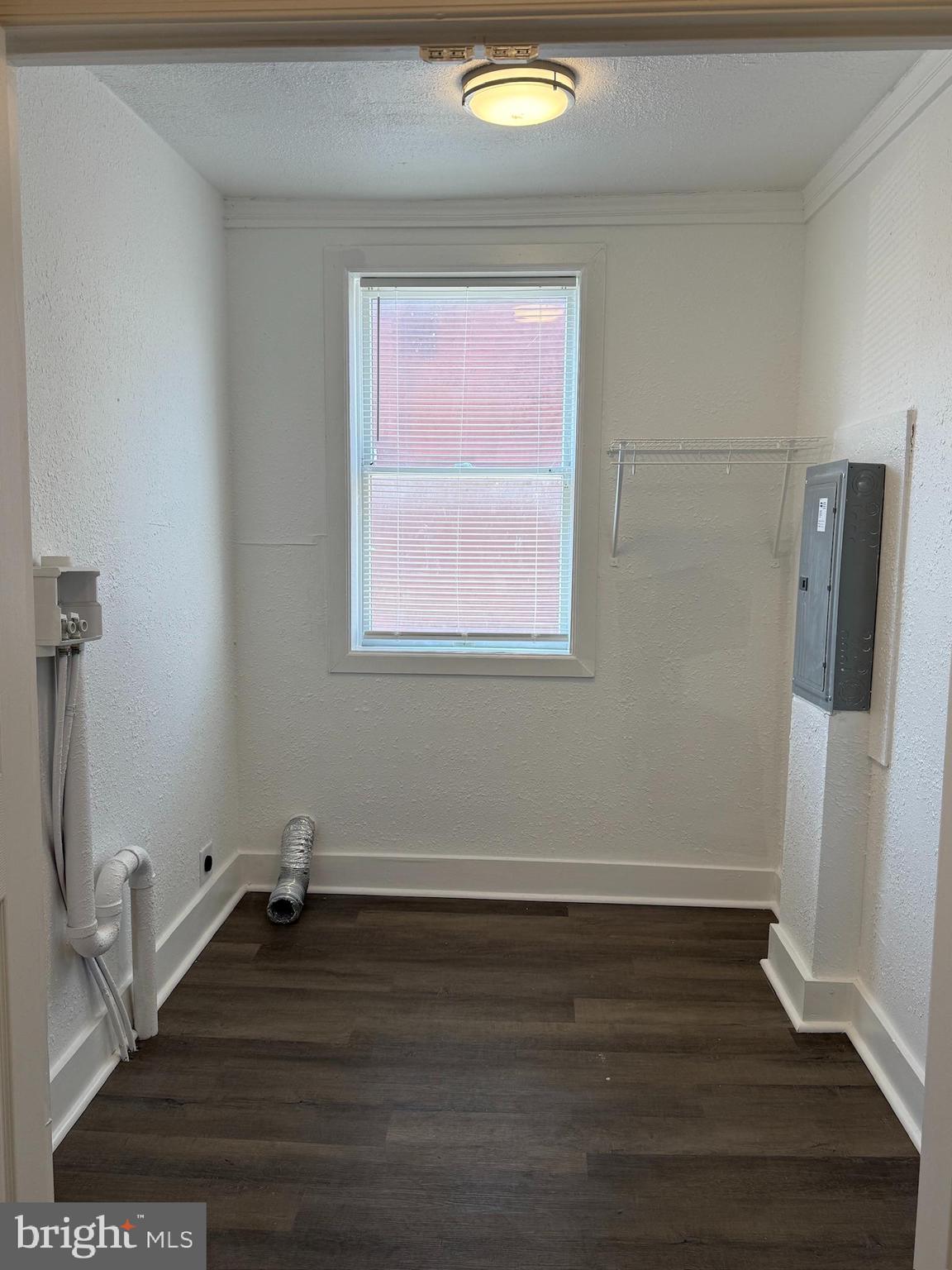 MIDTOWN - Residential Income