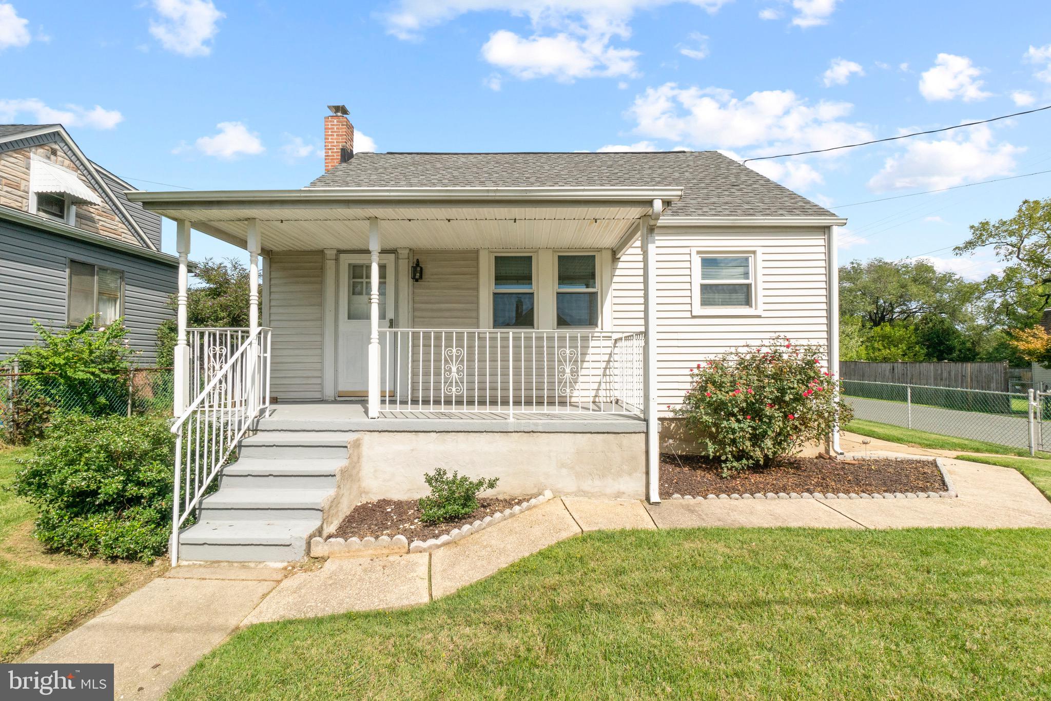 MARYLAND MANOR - Residential