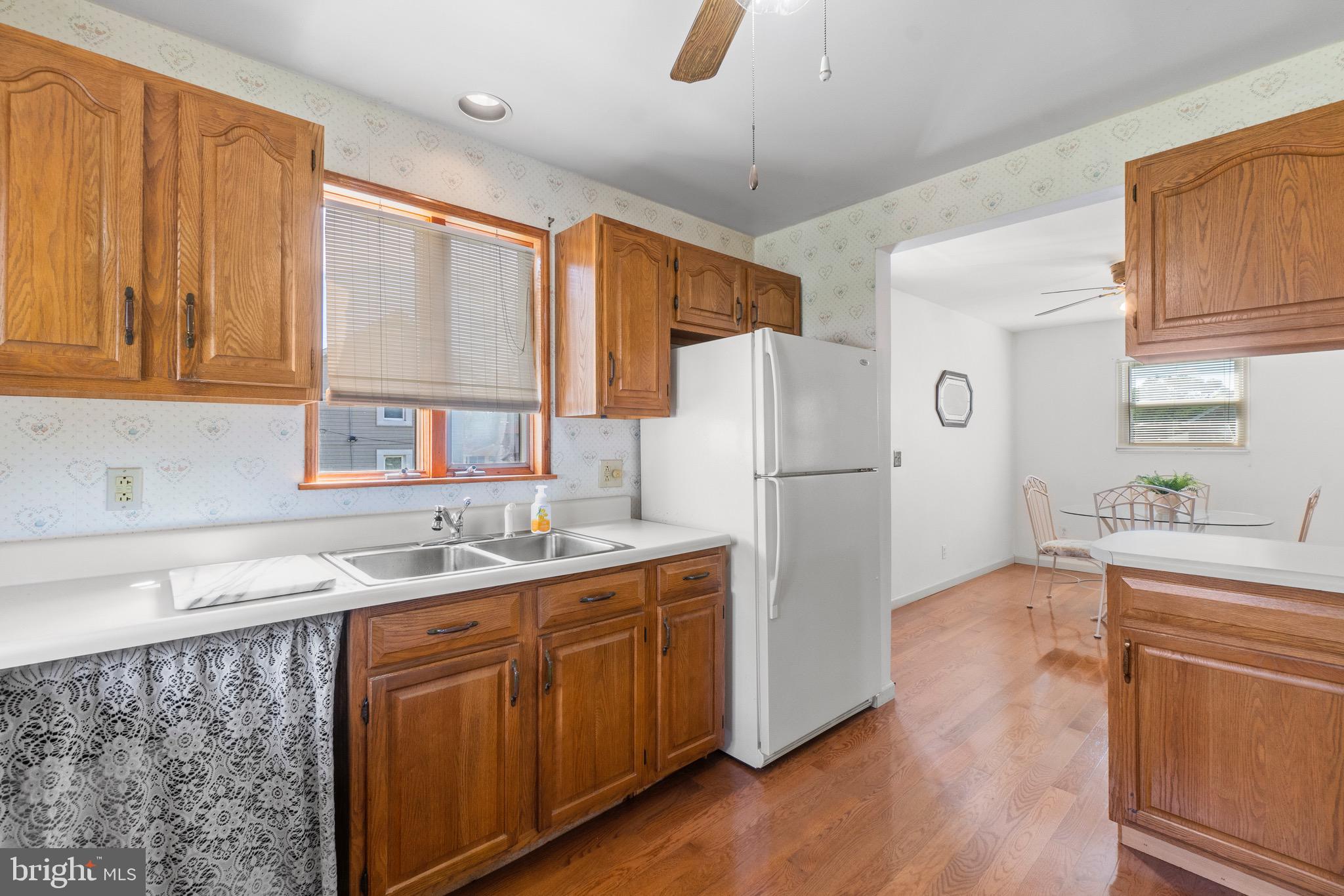 MARYLAND MANOR - Residential