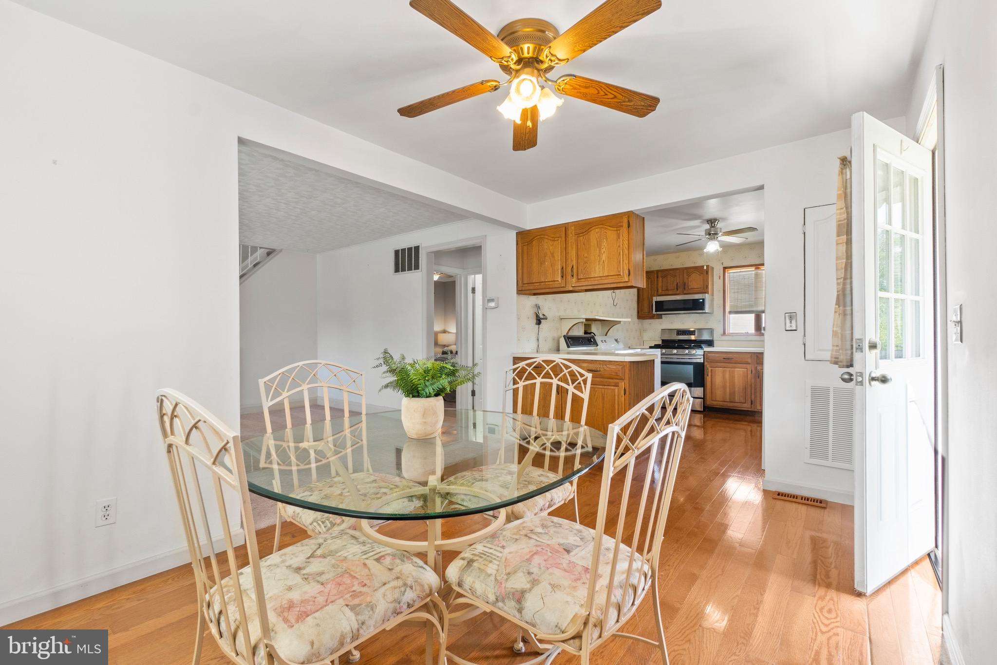 MARYLAND MANOR - Residential