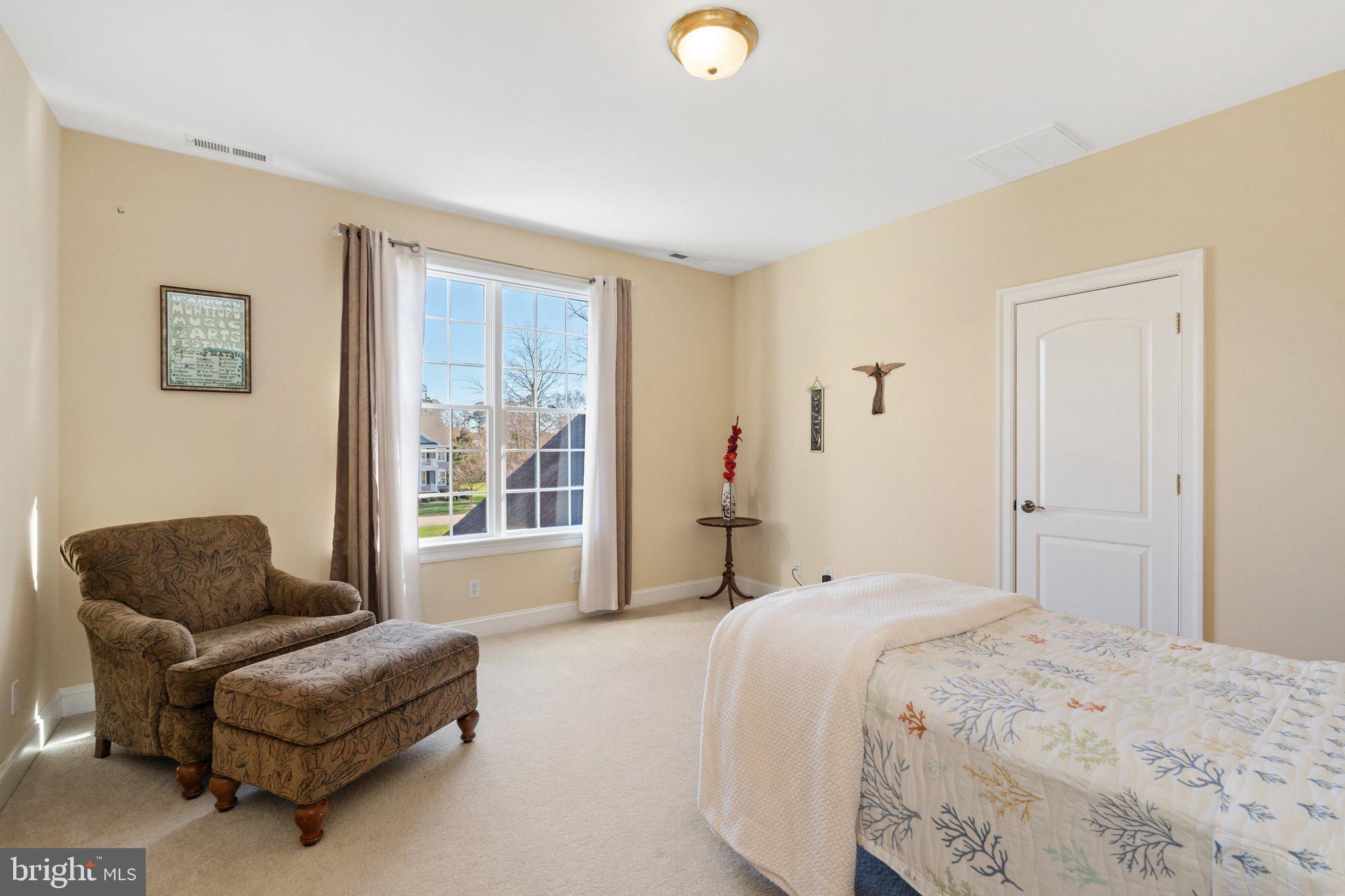 THE RIVERFRONT - Residential