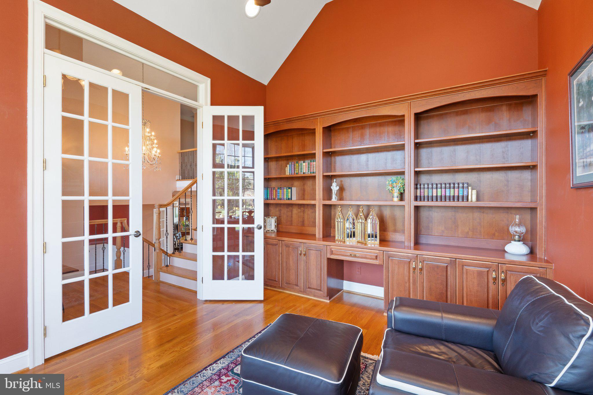 THE RIVERFRONT - Residential