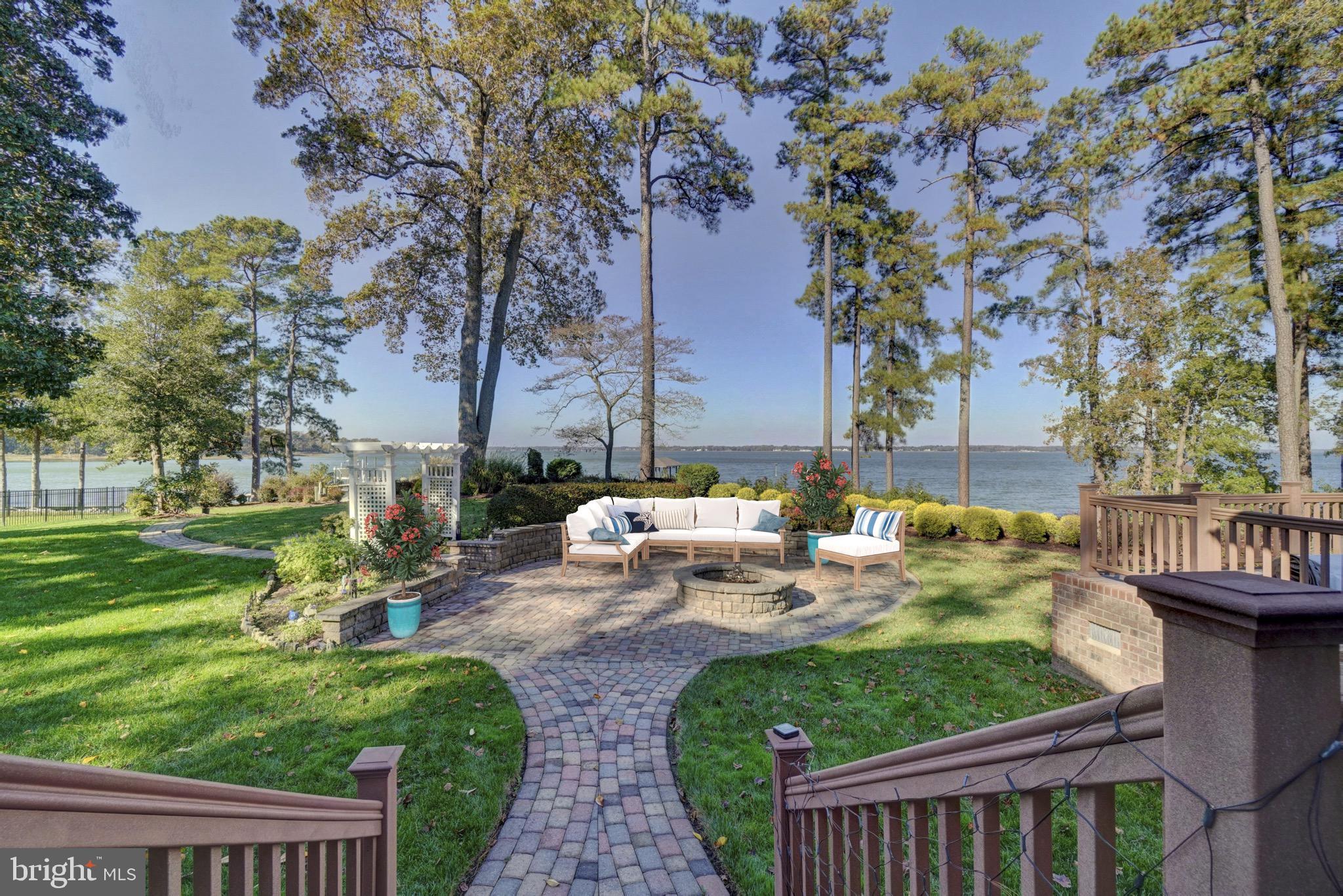 THE RIVERFRONT - Residential