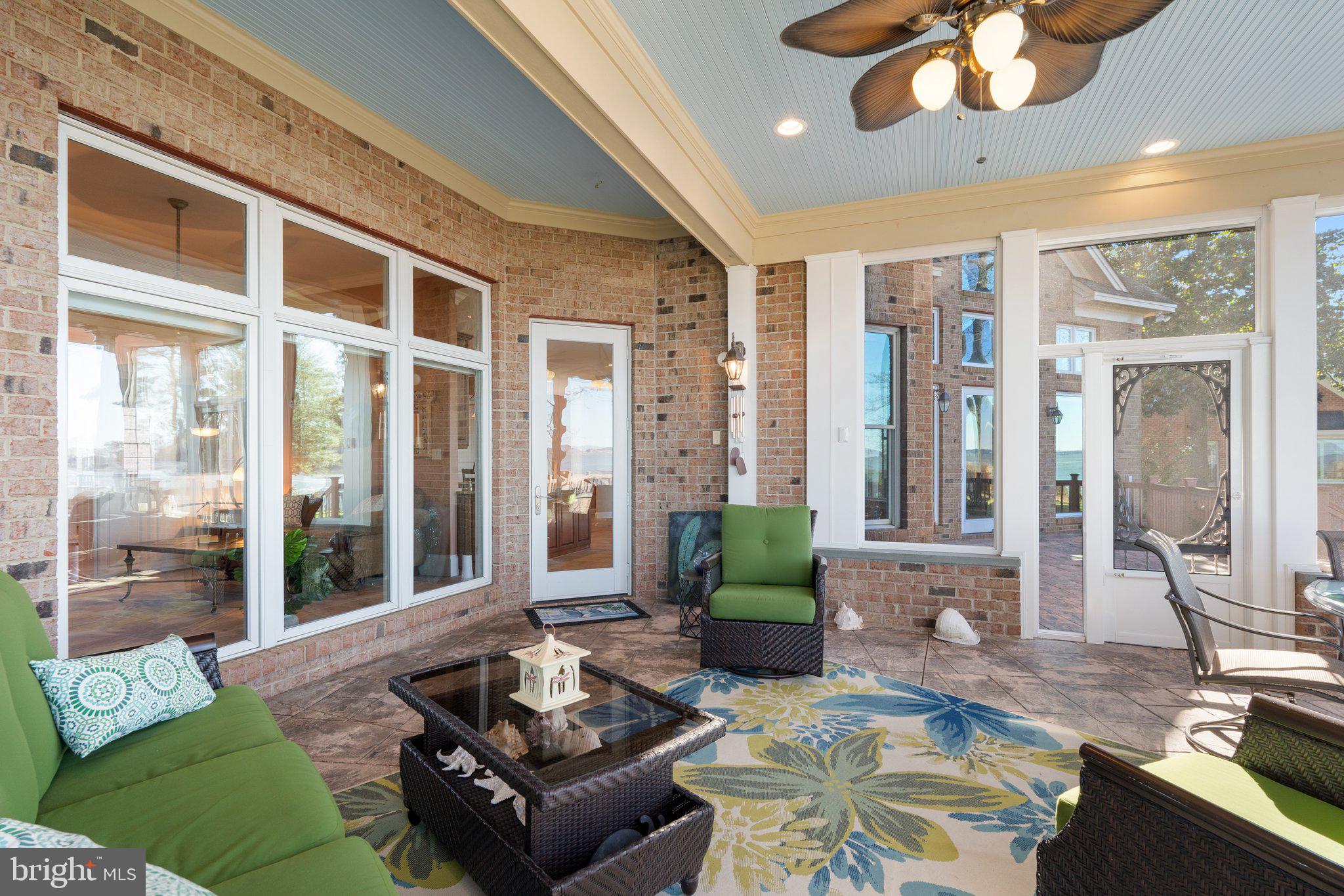 THE RIVERFRONT - Residential