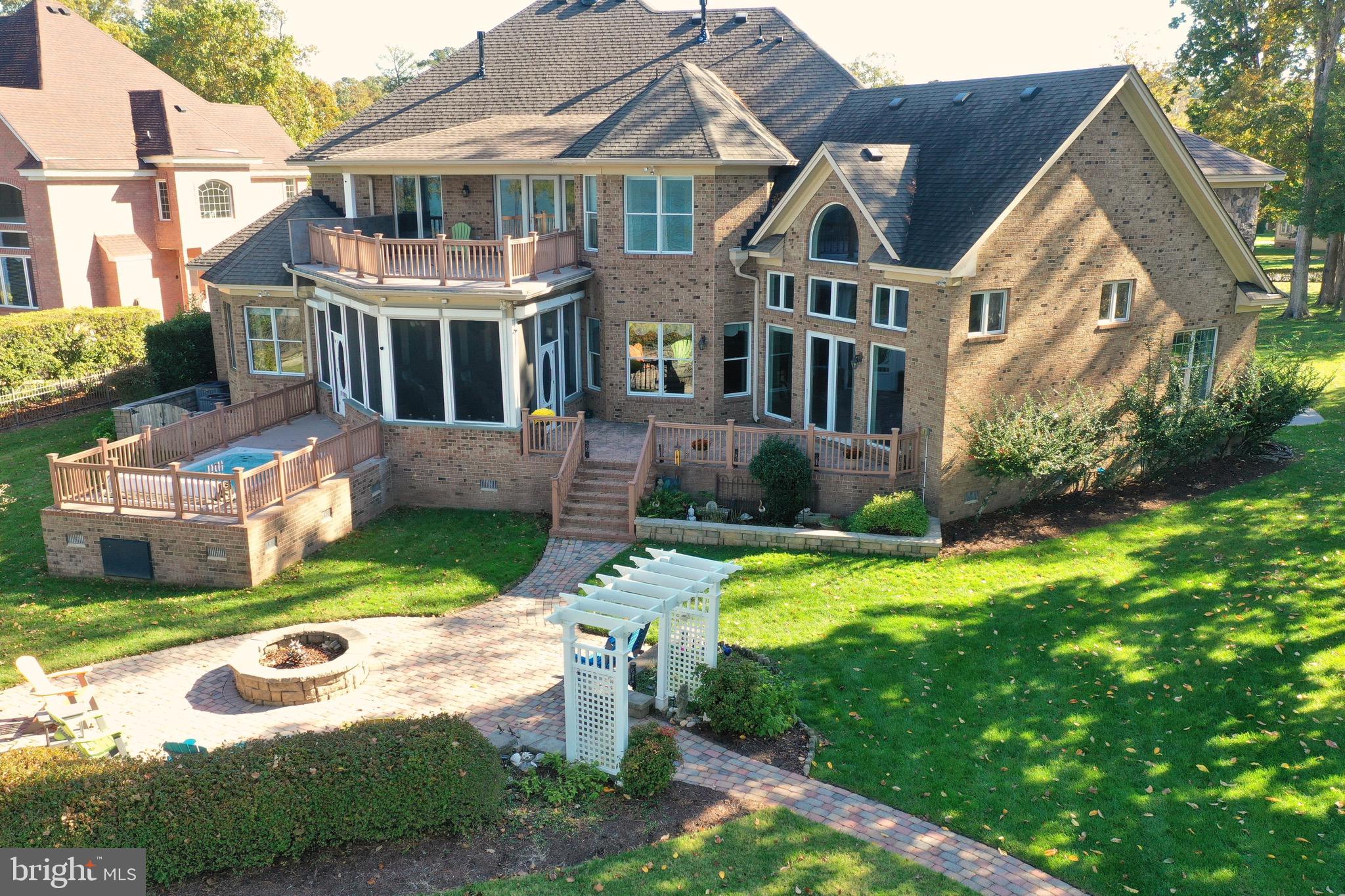 THE RIVERFRONT - Residential