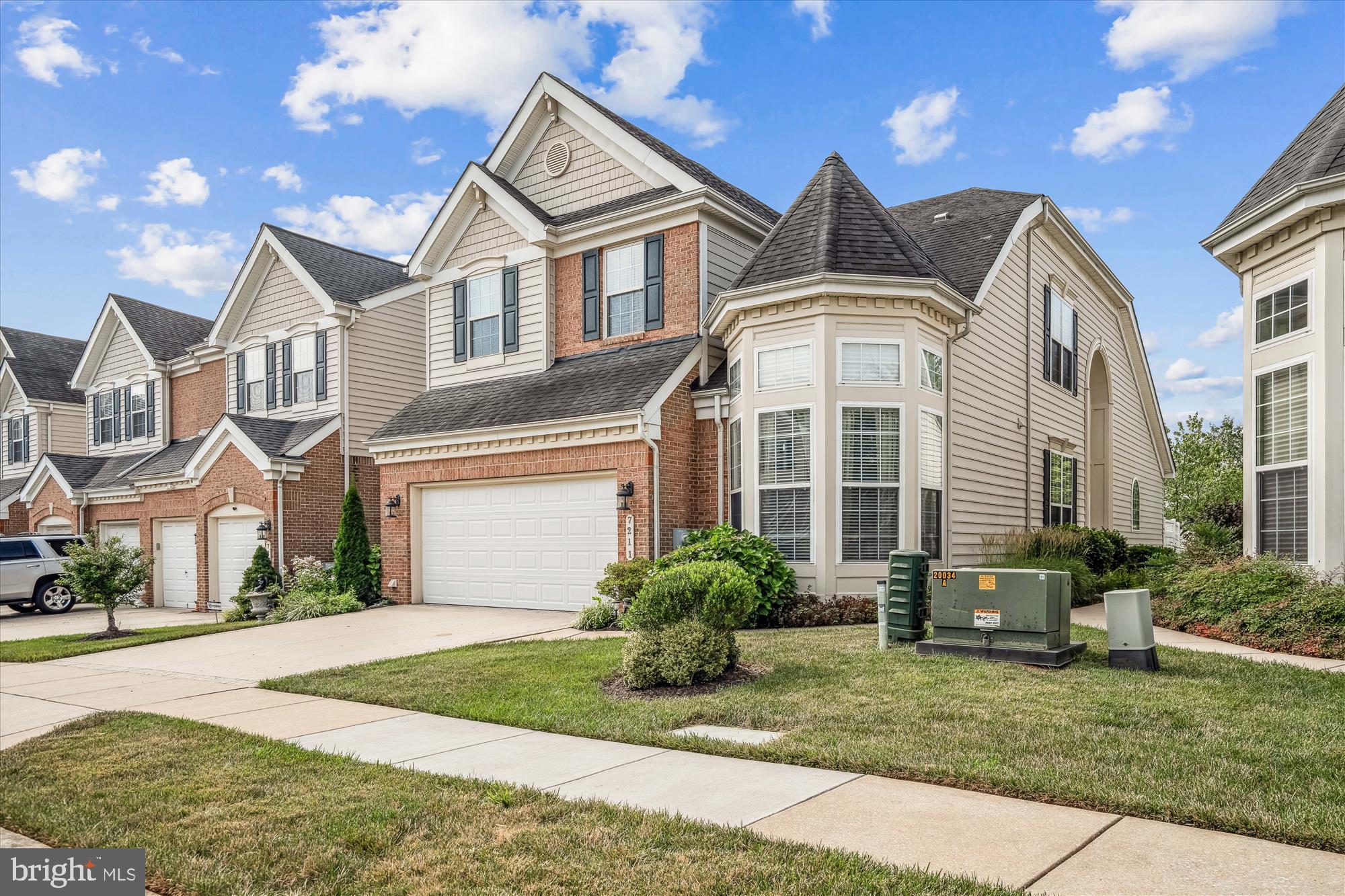 7211 PINEY WOODS PLACE