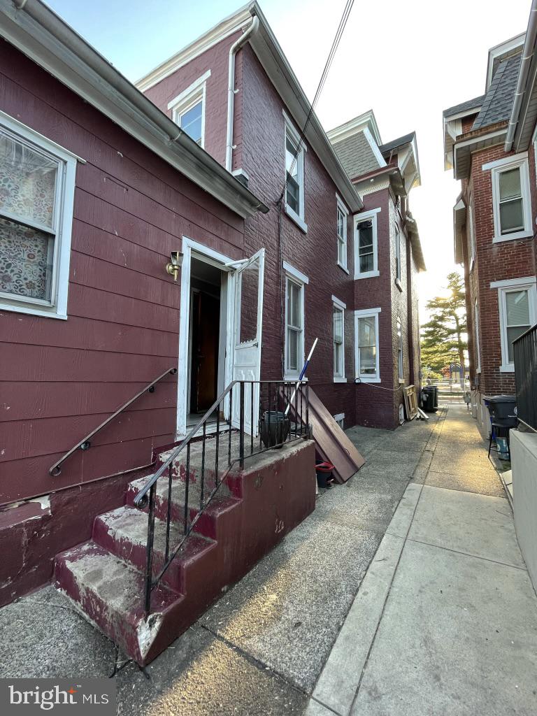 POTTSTOWN - Residential