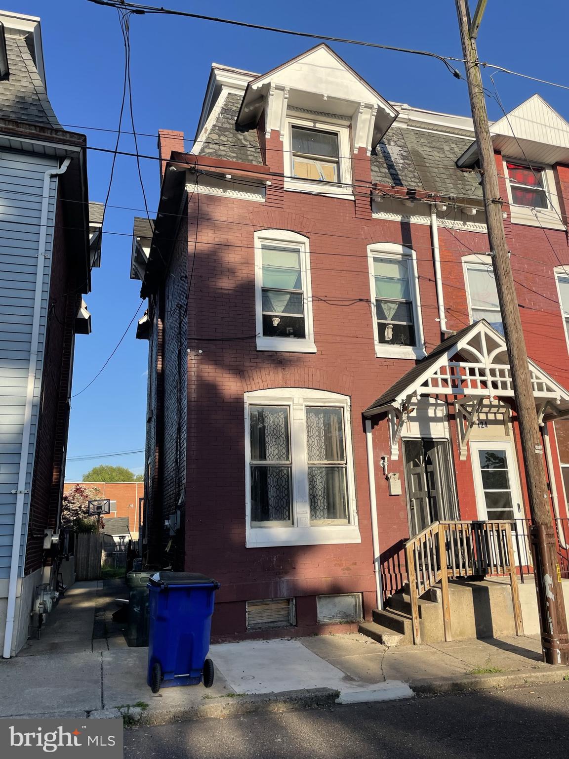 POTTSTOWN - Residential