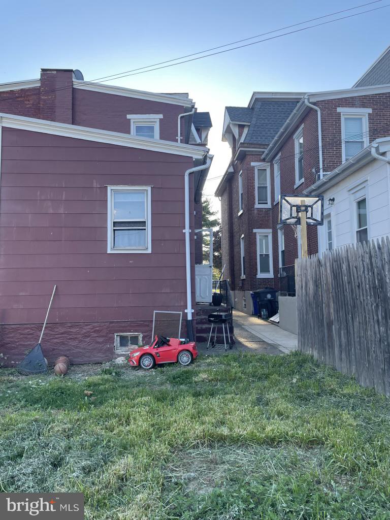 POTTSTOWN - Residential