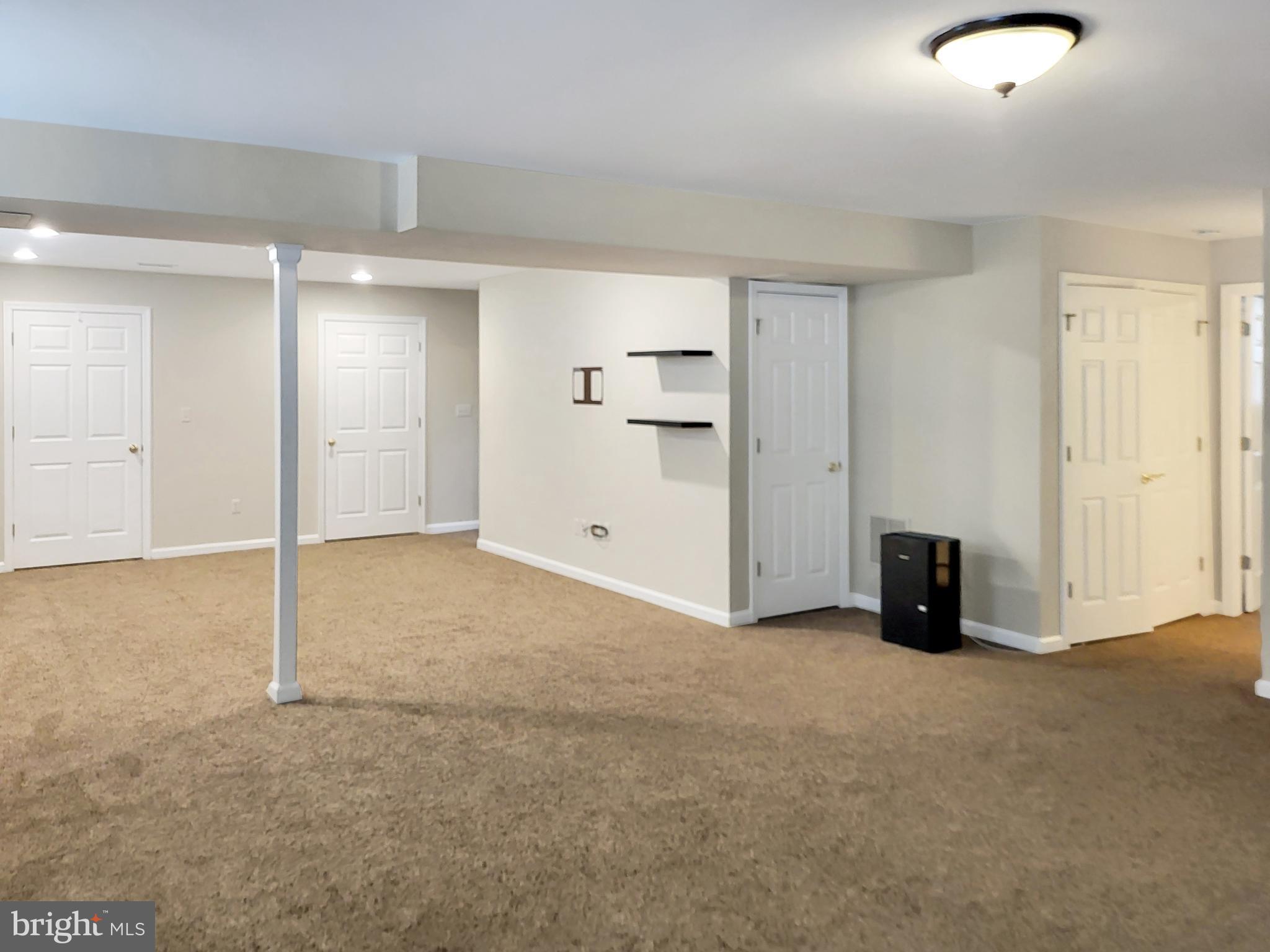 PARKSIDE VILLAGE - Residential Lease