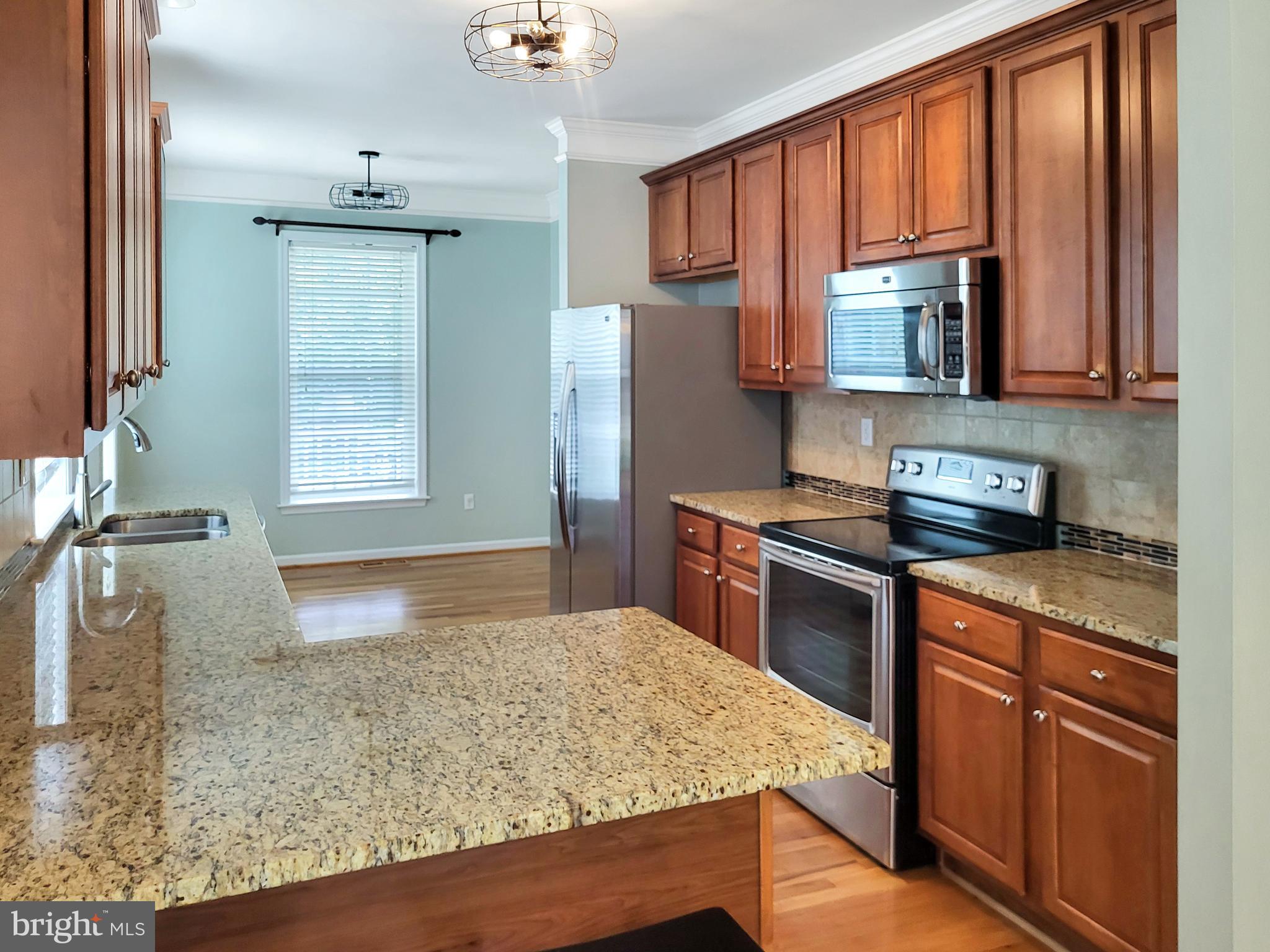 PARKSIDE VILLAGE - Residential Lease