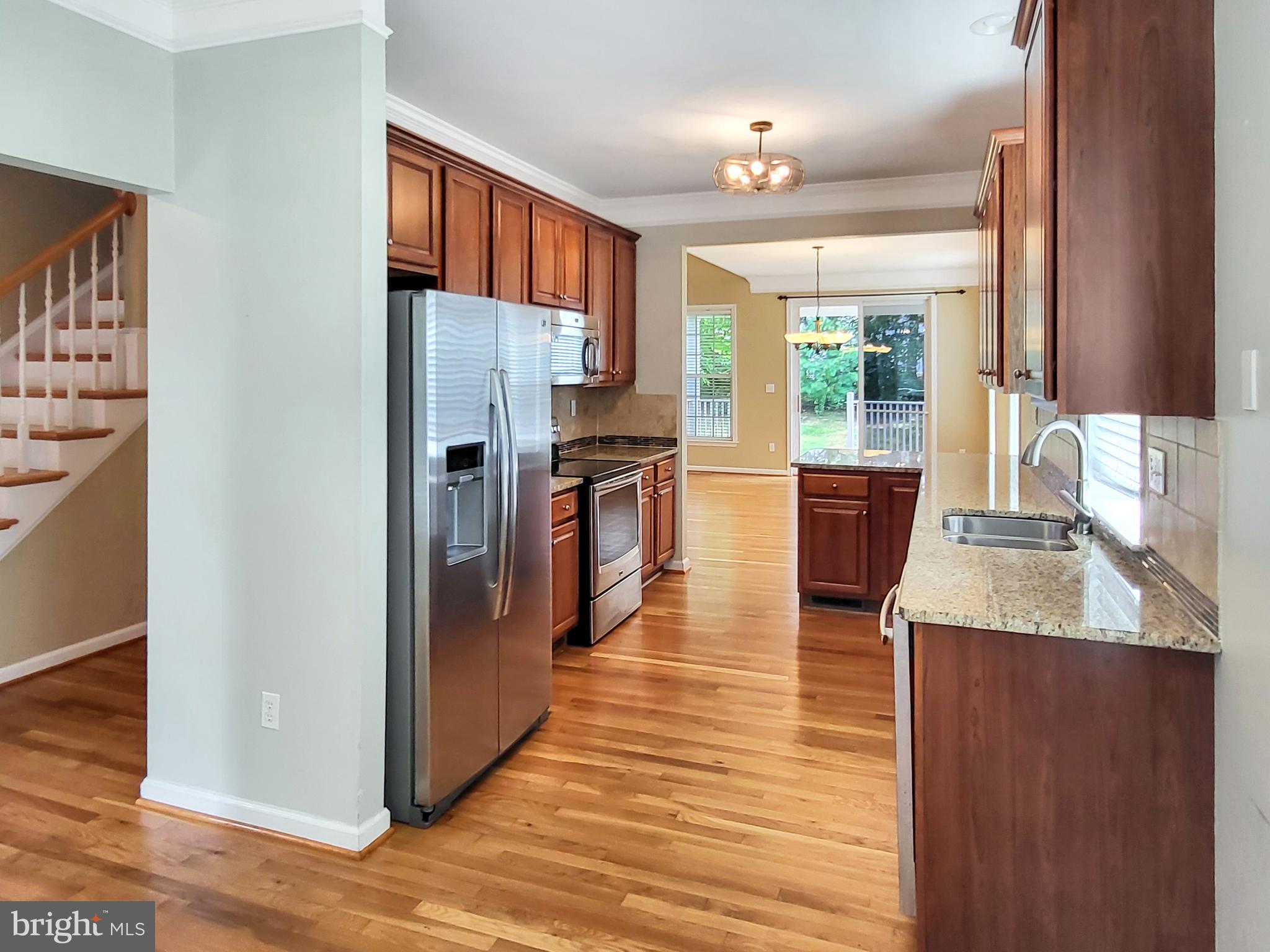 PARKSIDE VILLAGE - Residential Lease