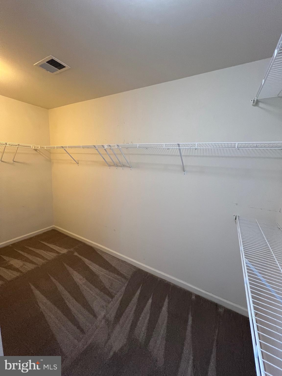 GALYN MANOR - Residential