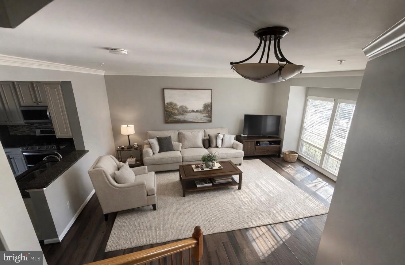 GALYN MANOR - Residential