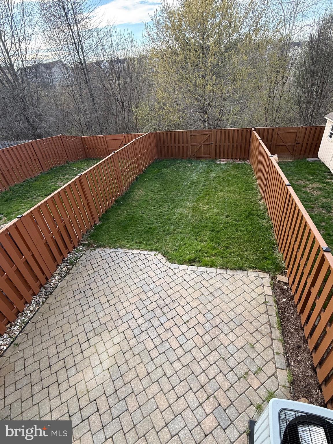 GALYN MANOR - Residential