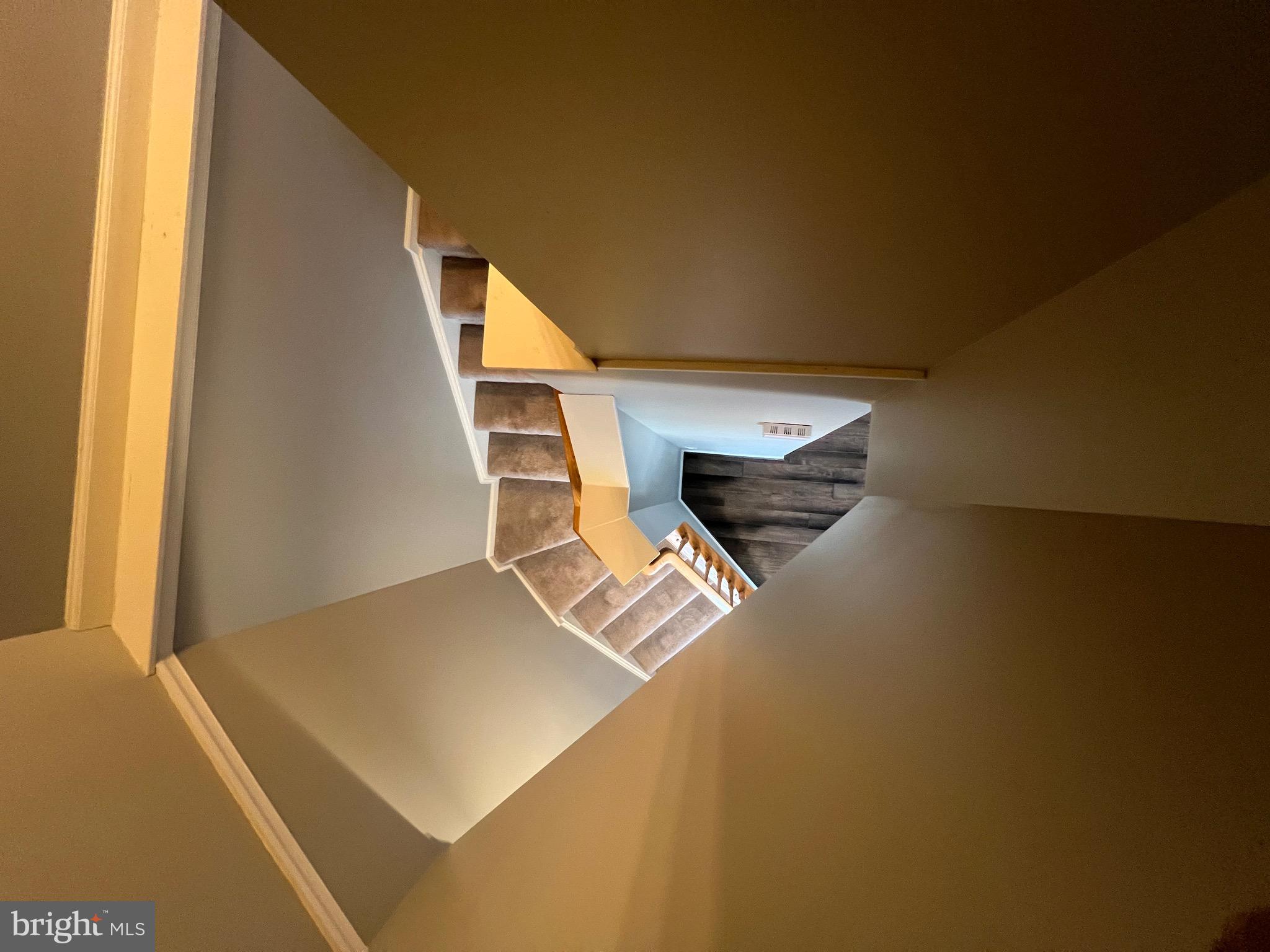 GALYN MANOR - Residential