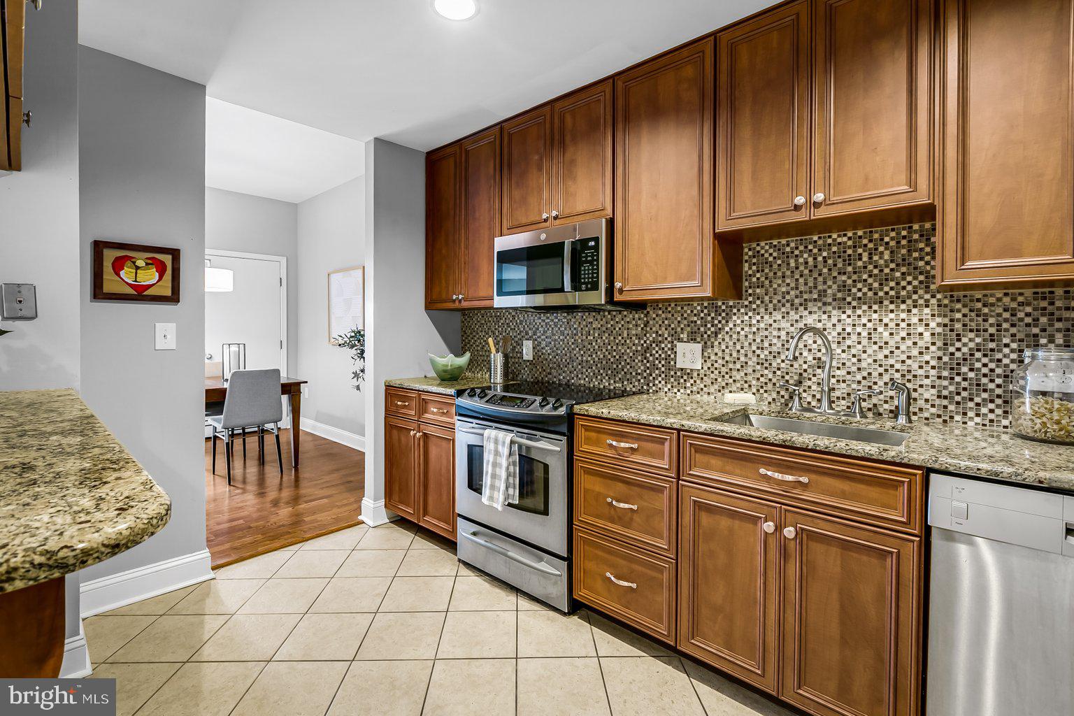 CANTON - Residential