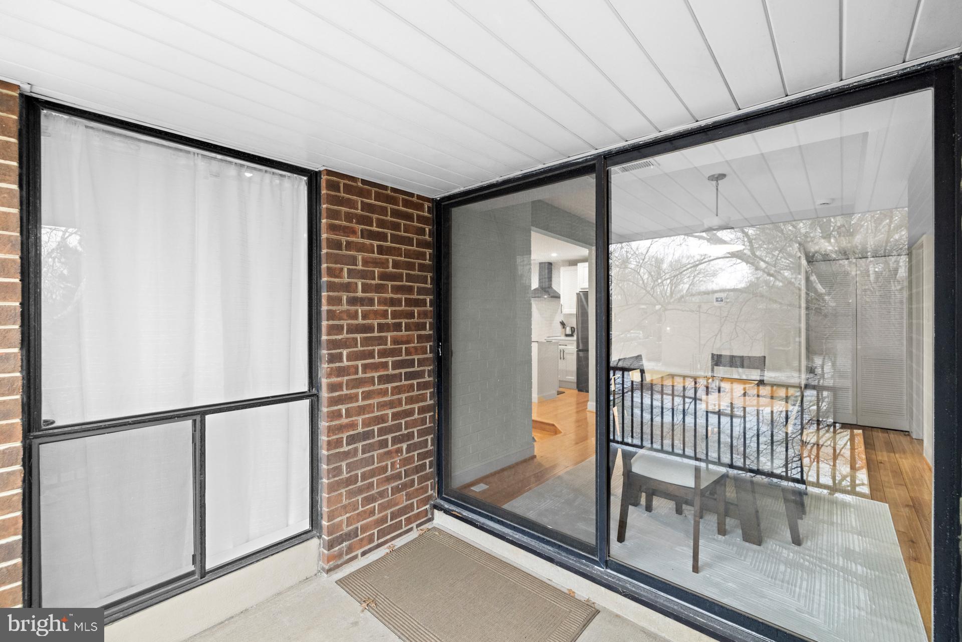 AMERICANA FINMARK - Residential