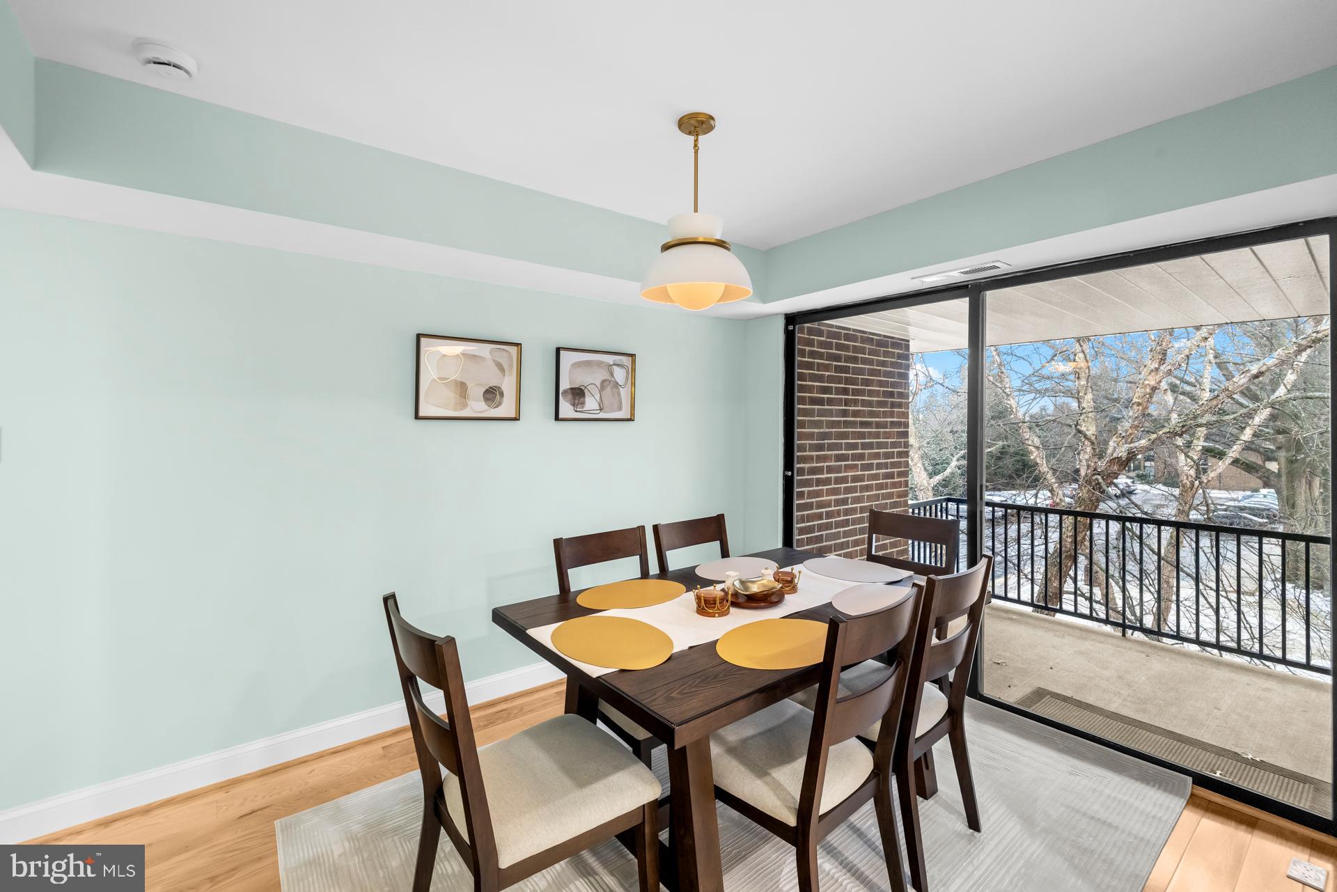 AMERICANA FINMARK - Residential