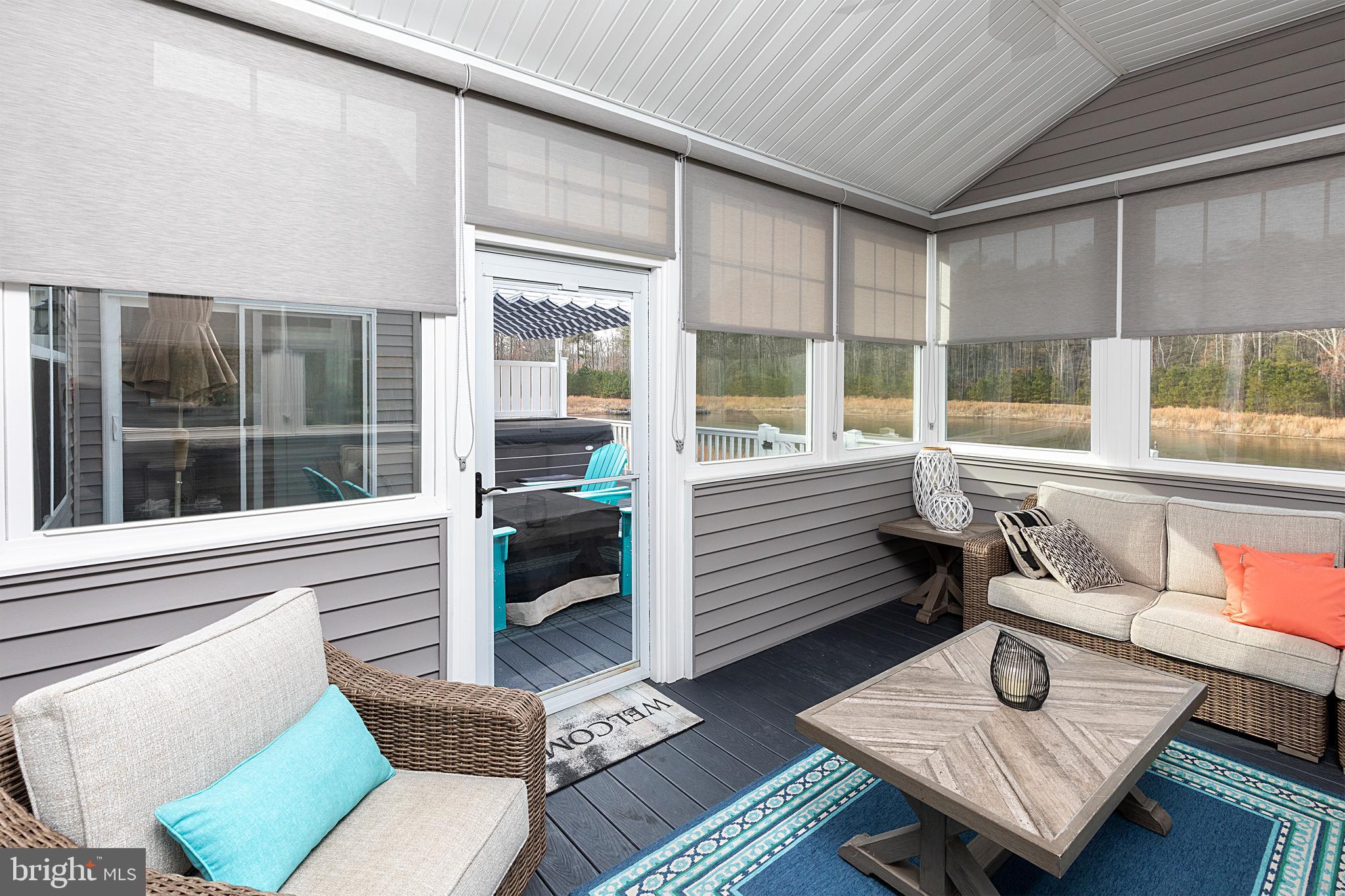 WOODRIDGE - Residential